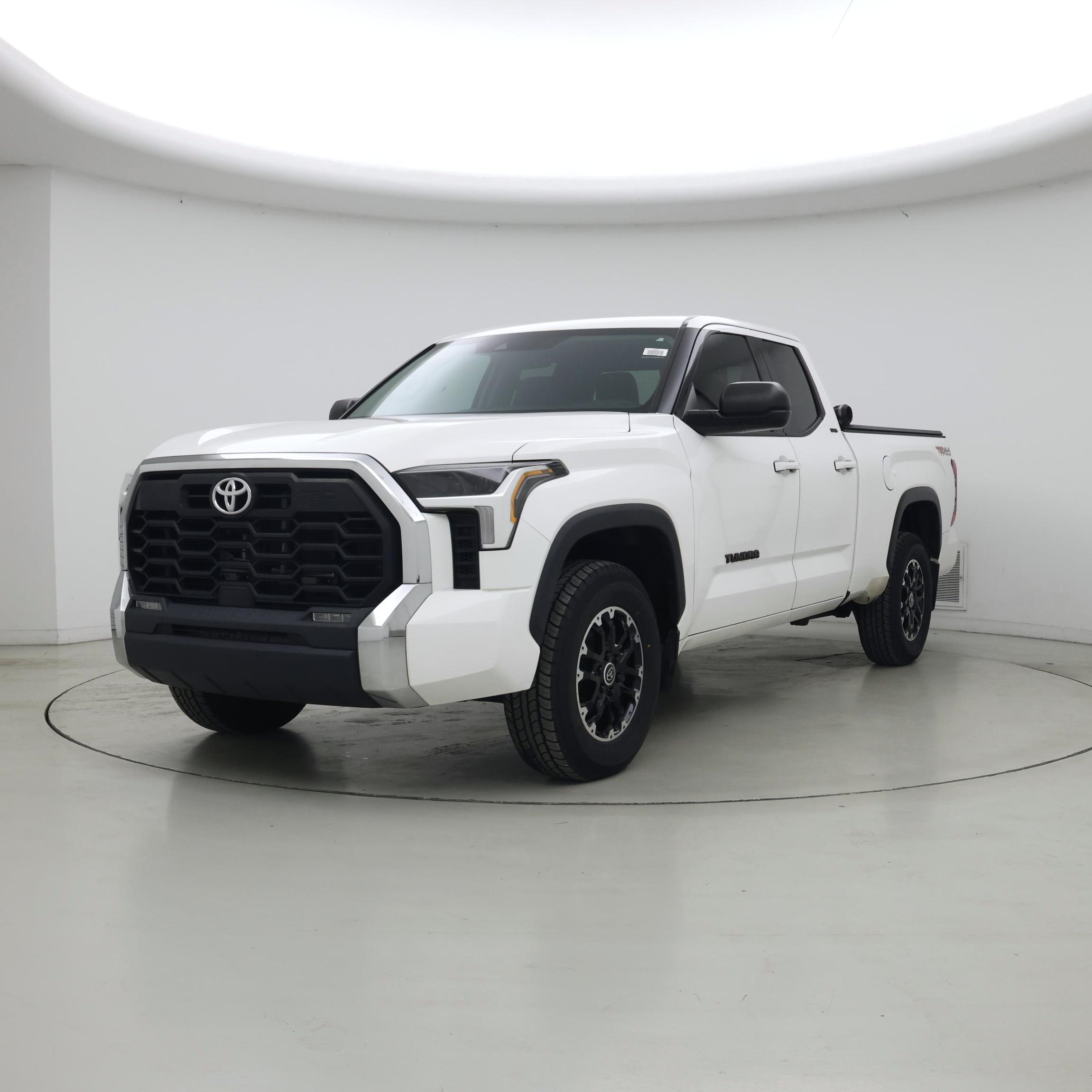 Thumbnail: 2023 Toyota Tundra - 4