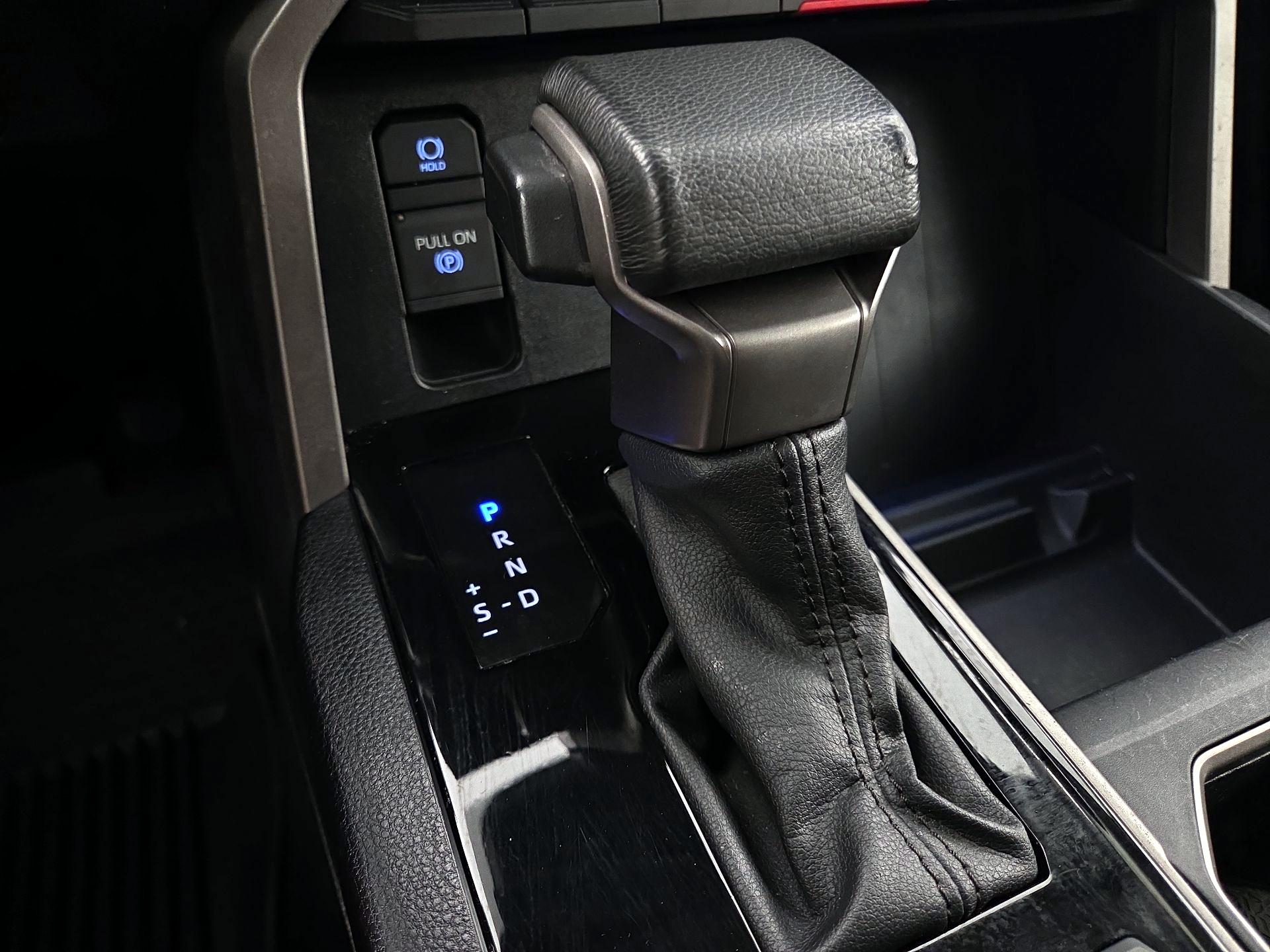 Thumbnail: 2024 Toyota Tundra - 17