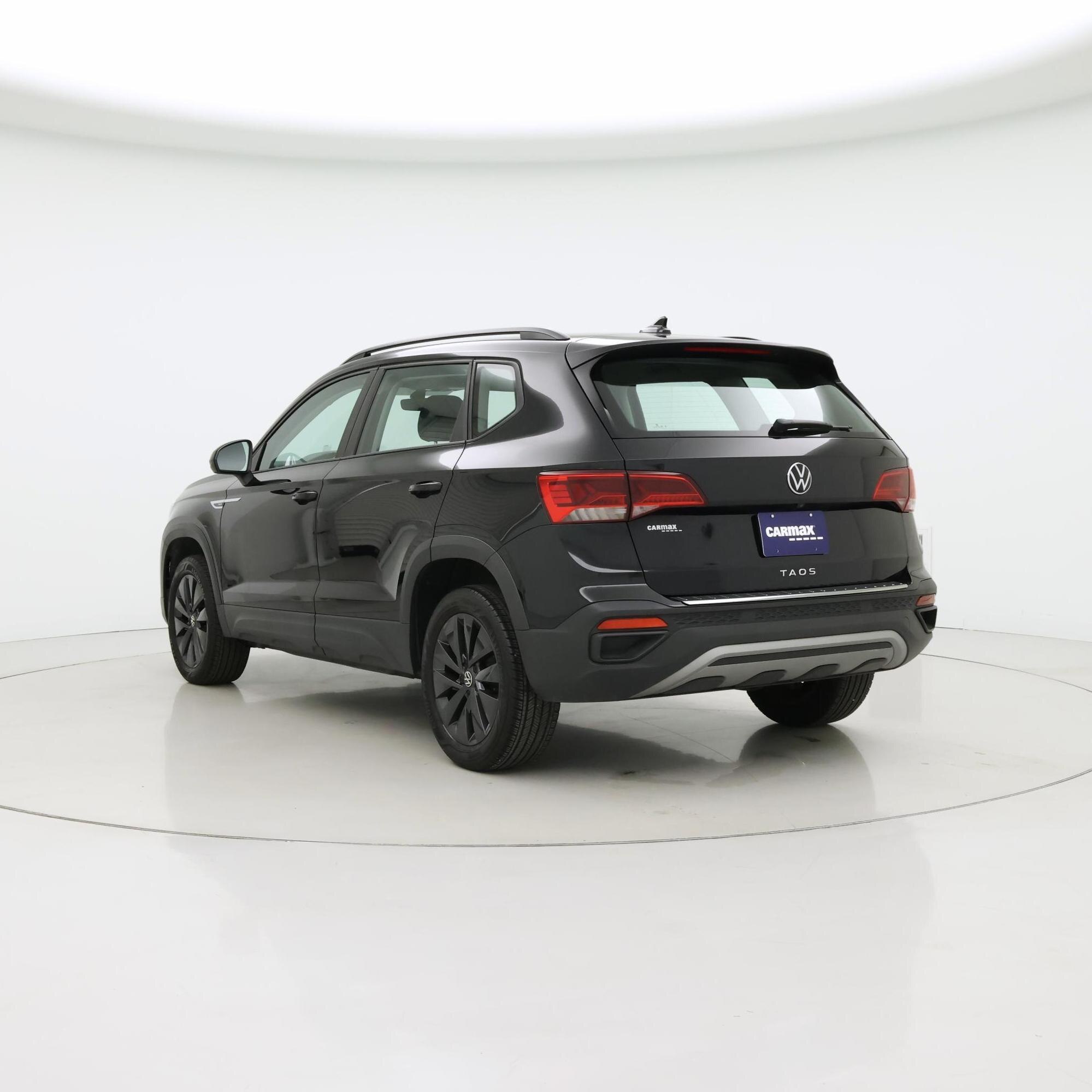 Thumbnail: 2023 Volkswagen Taos - 2