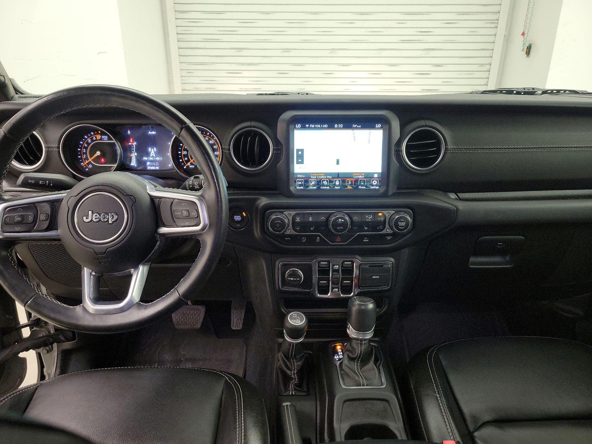 Thumbnail: 2022 Jeep Wrangler - 9