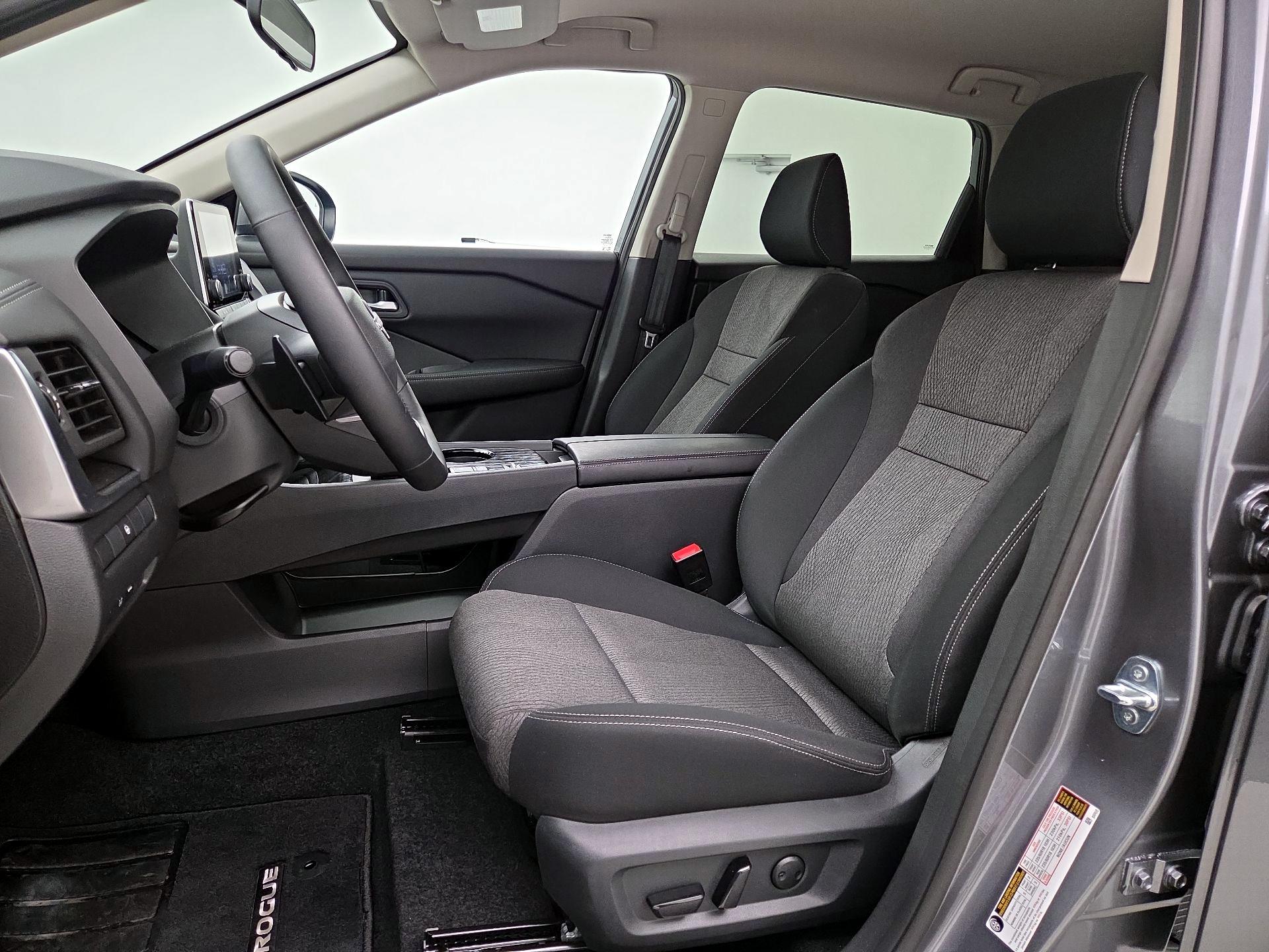 Thumbnail: 2026 Nissan Rogue - 11