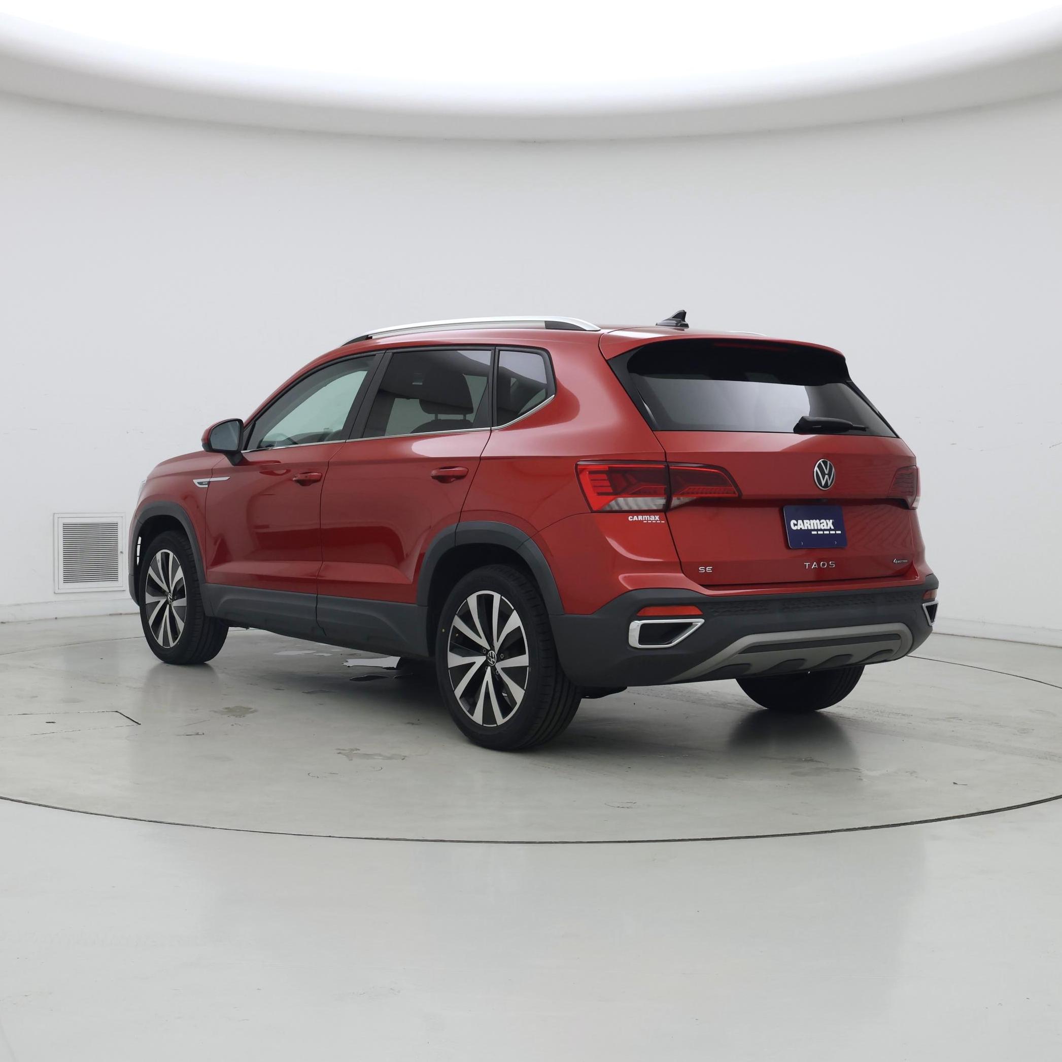 Thumbnail: 2022 Volkswagen Taos - 2