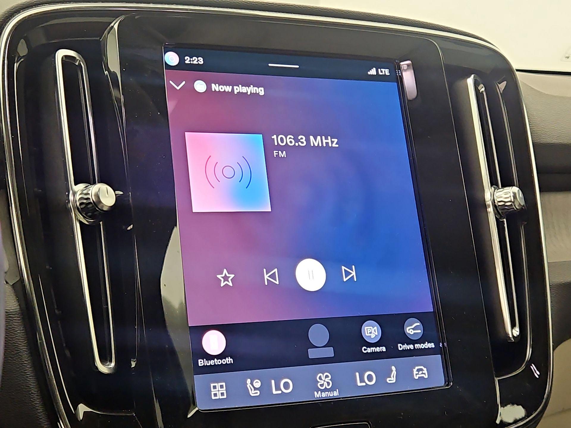 Thumbnail: 2024 Volvo XC40 - 15