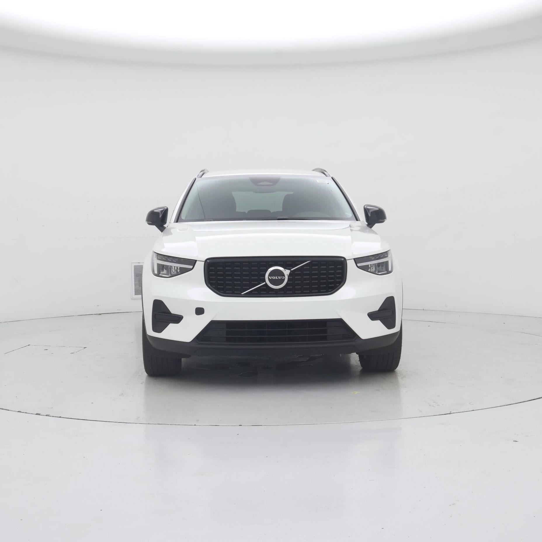 Thumbnail: 2024 Volvo XC40 - 5