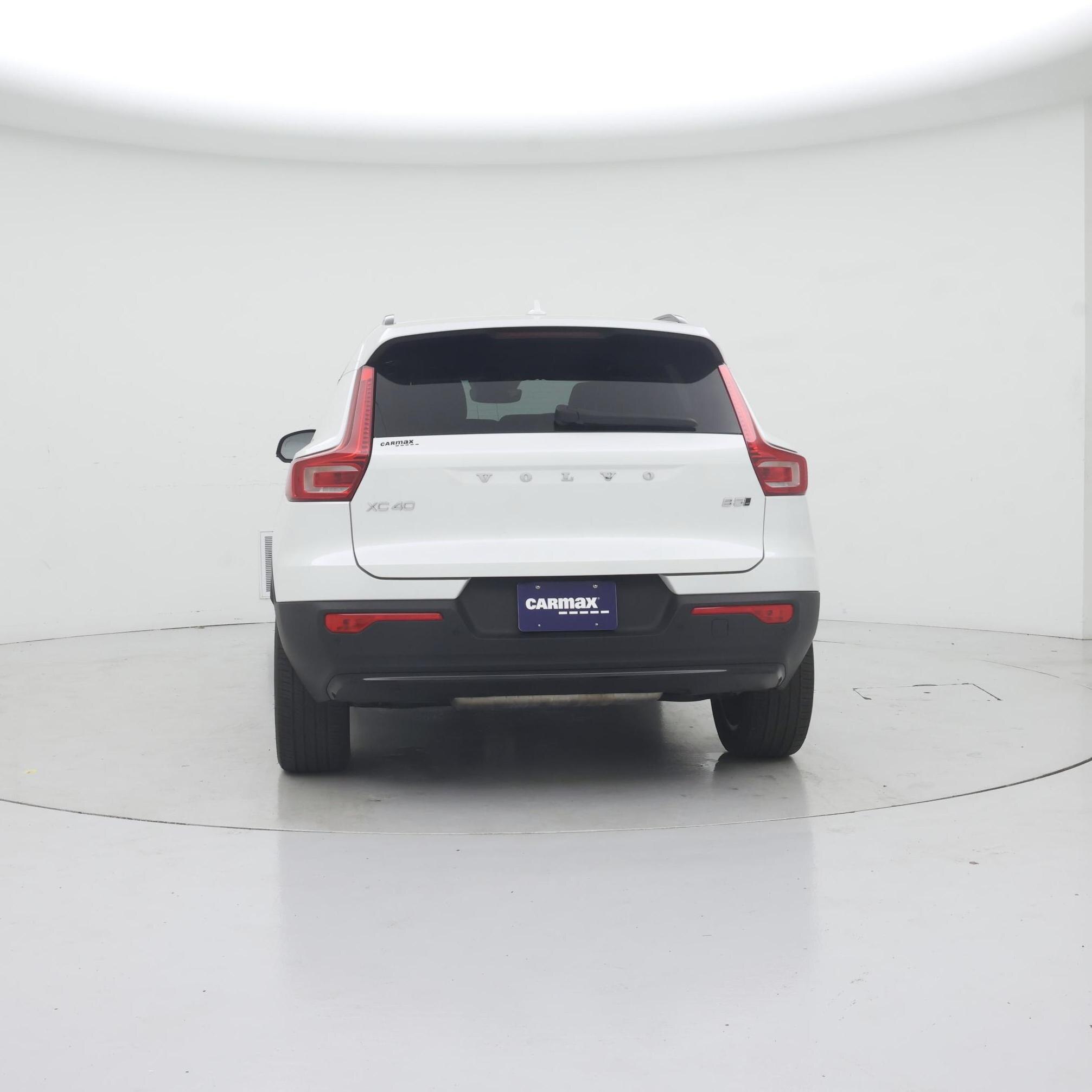 Thumbnail: 2024 Volvo XC40 - 6