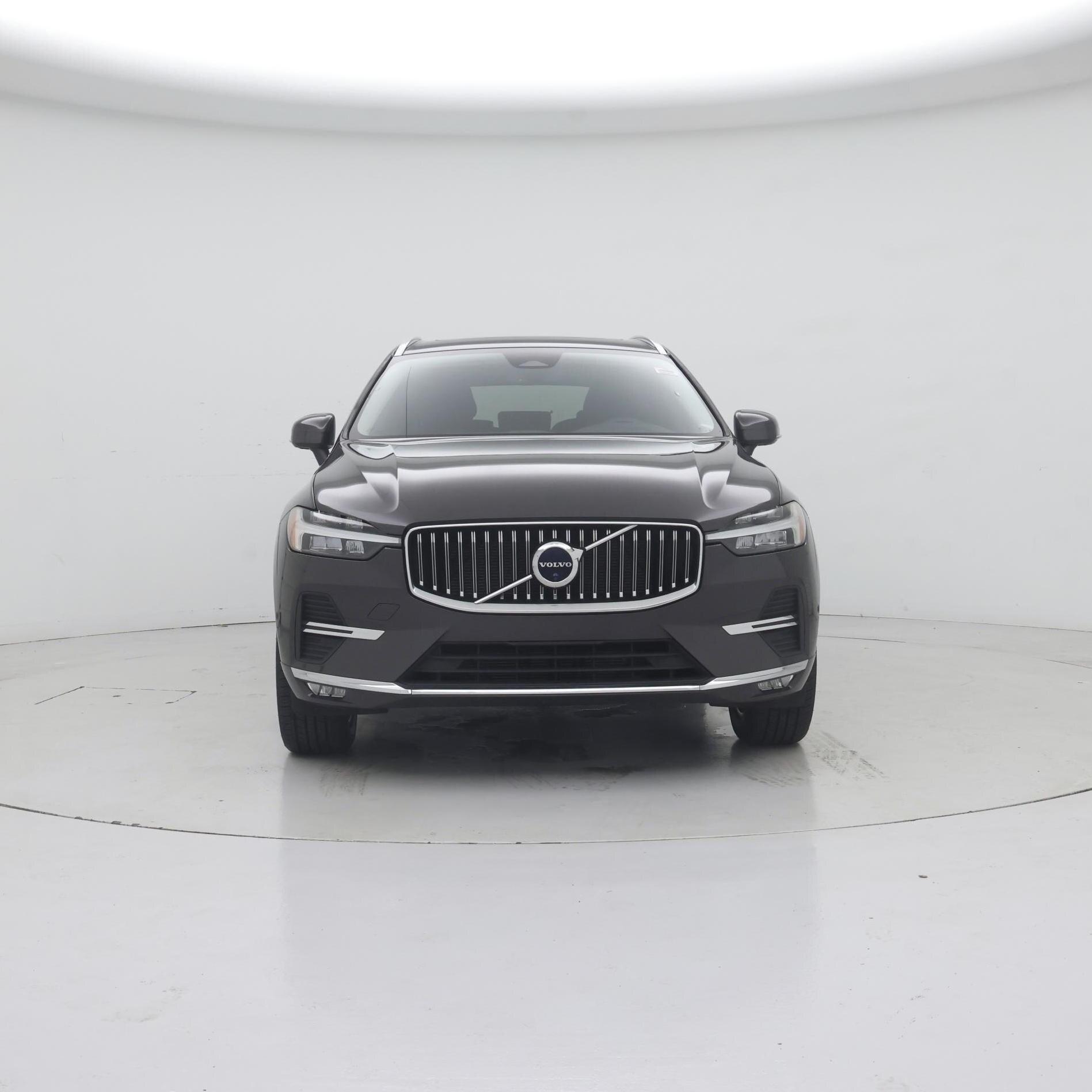 Thumbnail: 2023 Volvo XC60 - 5