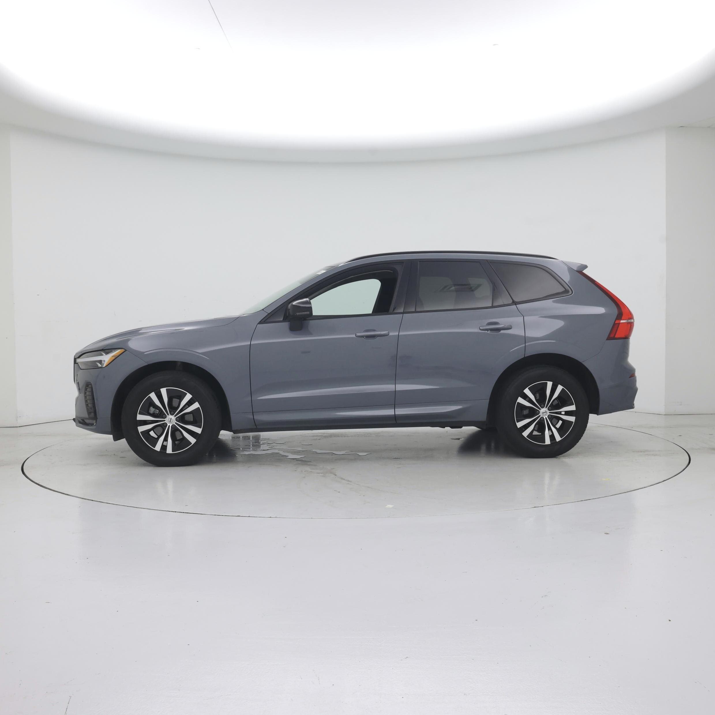 Thumbnail: 2024 Volvo XC60 - 3