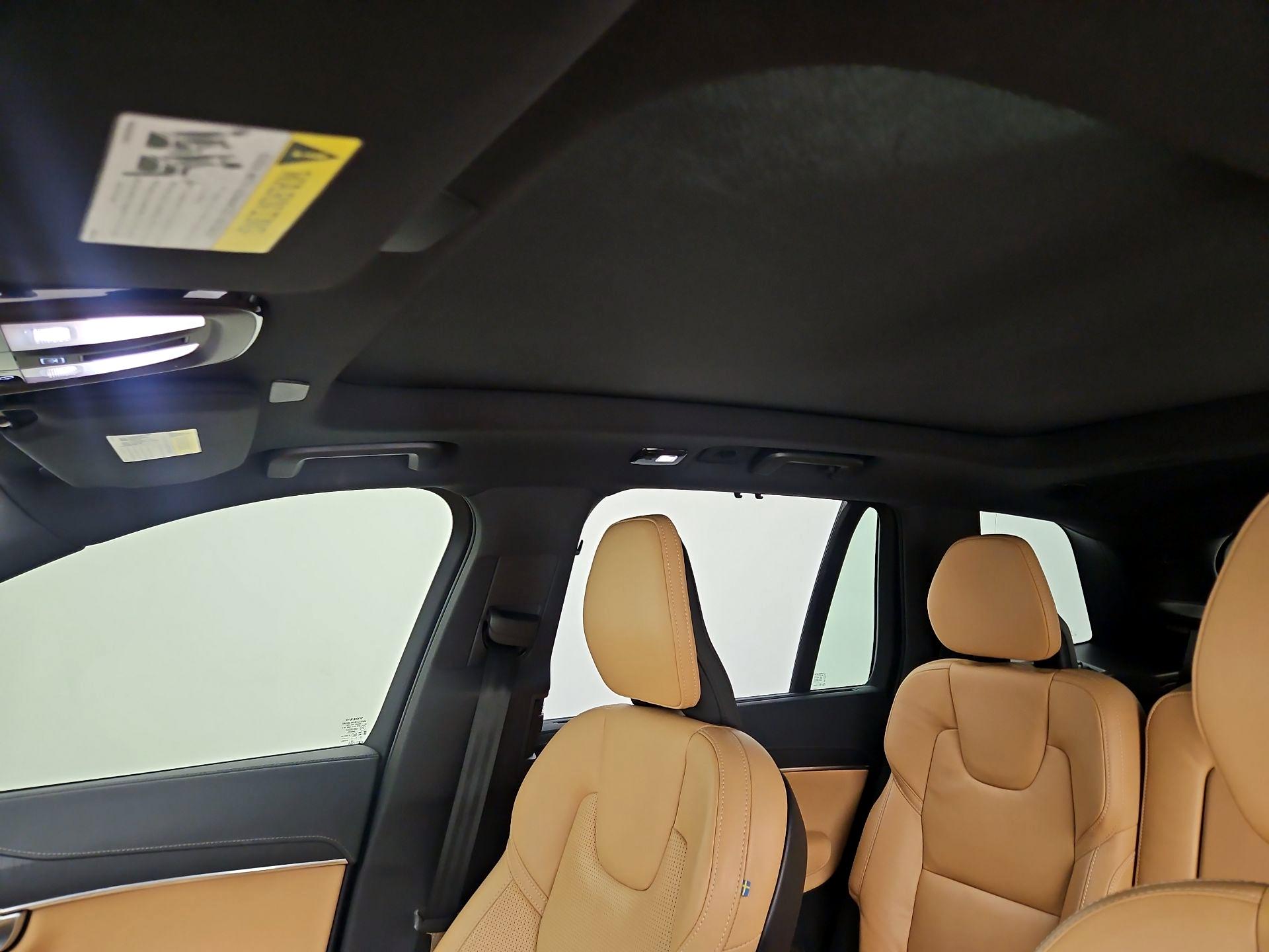 Thumbnail: 2024 Volvo XC90 - 20