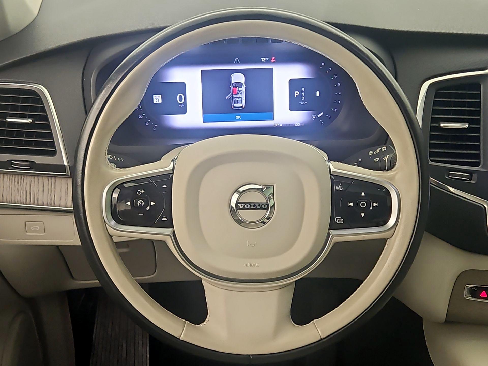 Thumbnail: 2025 Volvo XC90 - 10