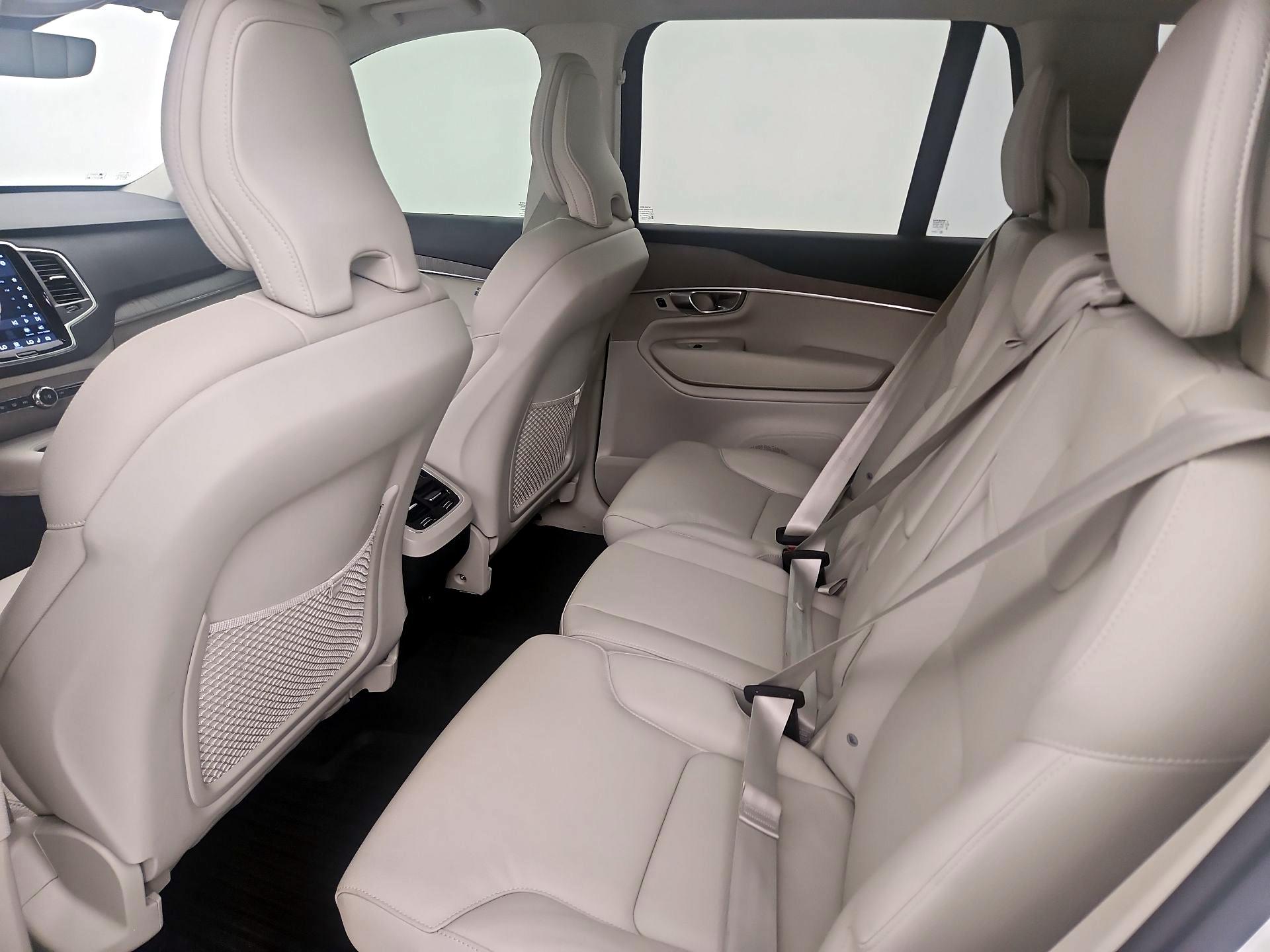 Thumbnail: 2025 Volvo XC90 - 20