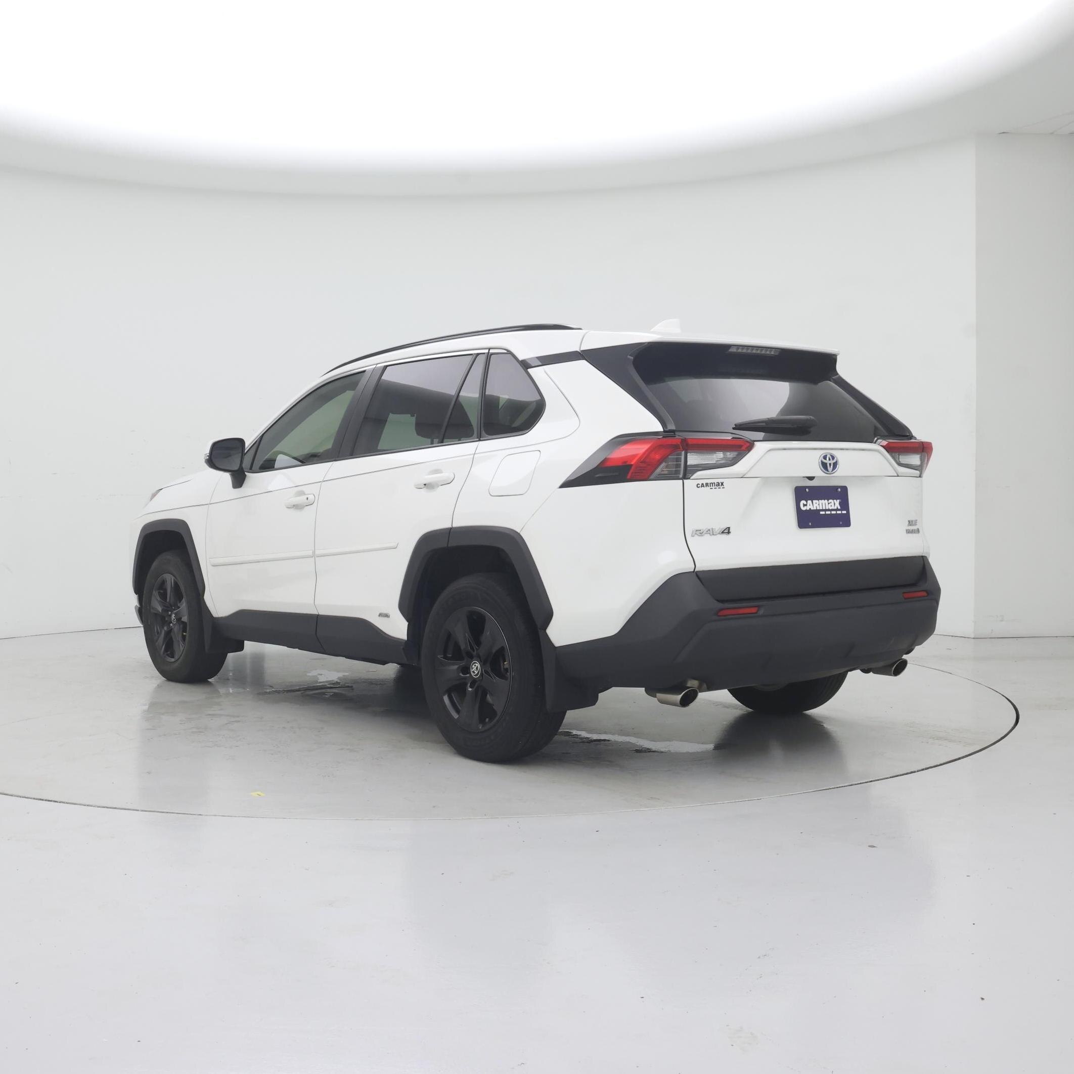 Thumbnail: 2022 Toyota RAV4 - 2