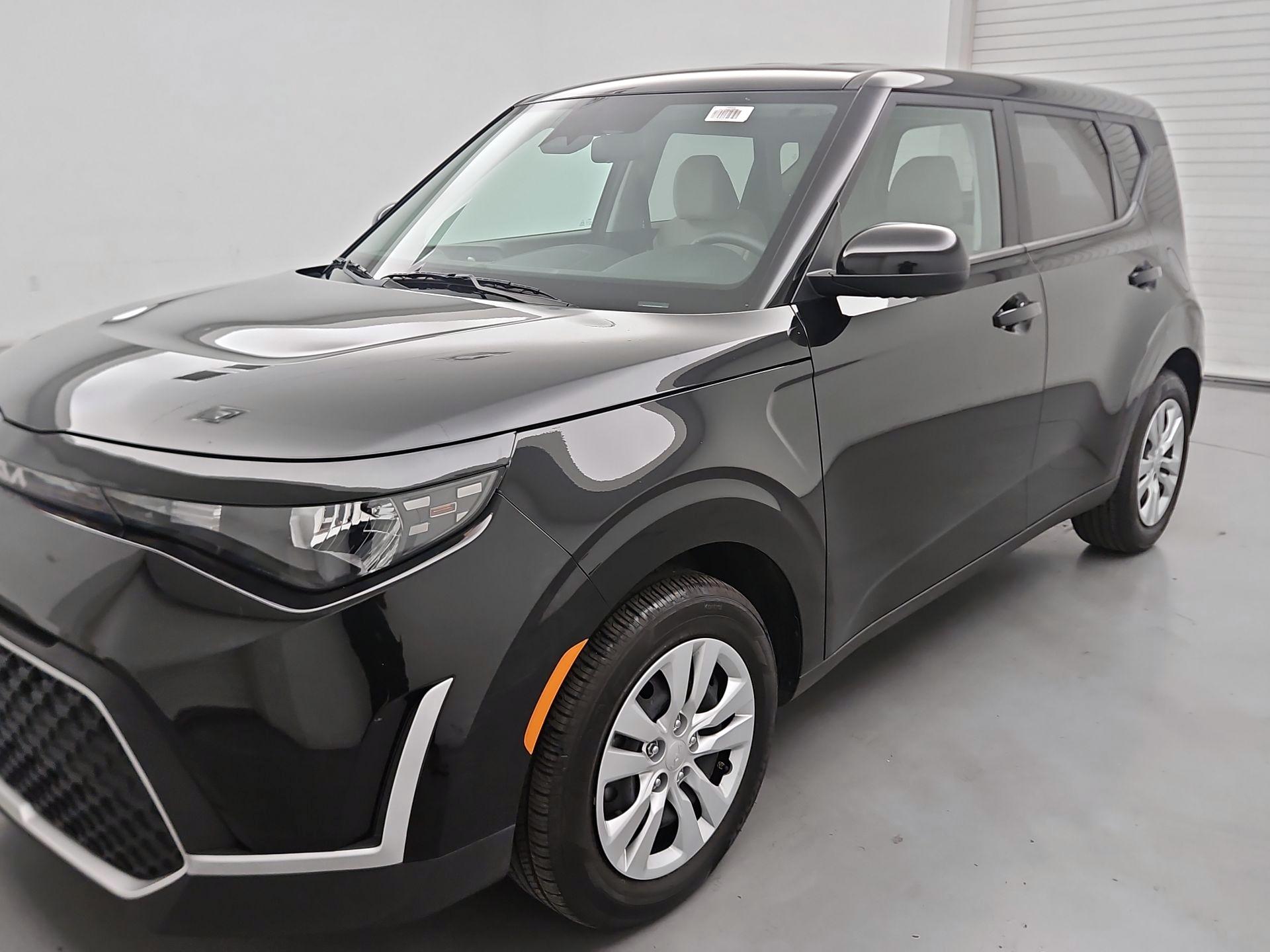 Thumbnail: 2025 Kia Soul - 3