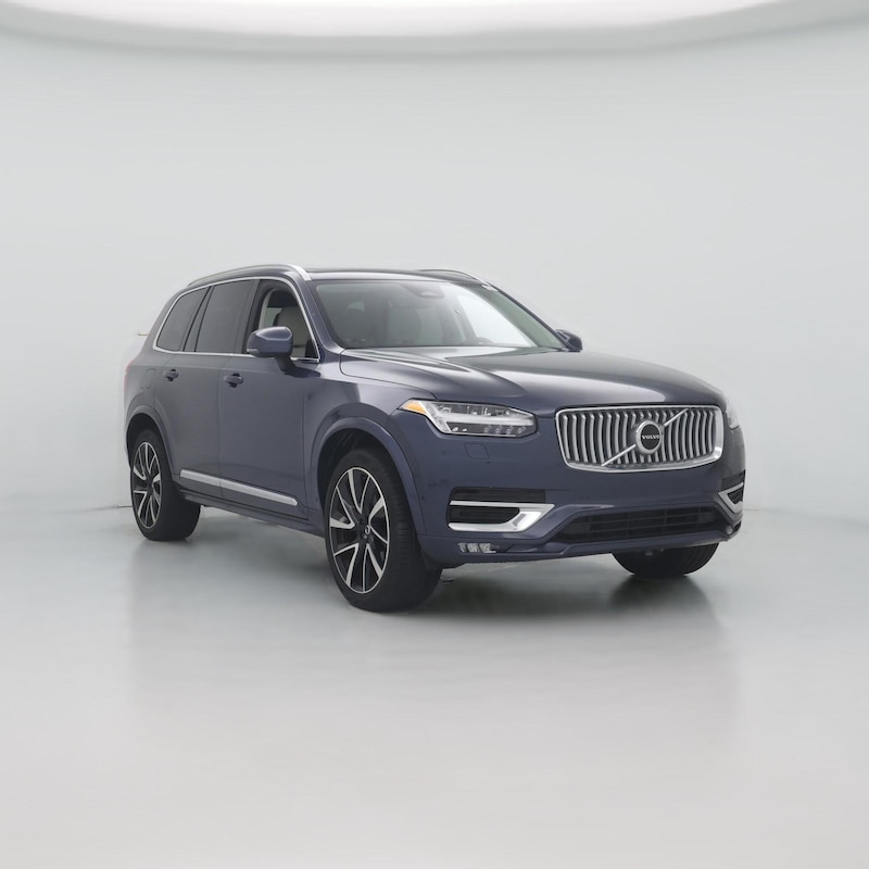 2023 Volvo XC90 B5 Plus