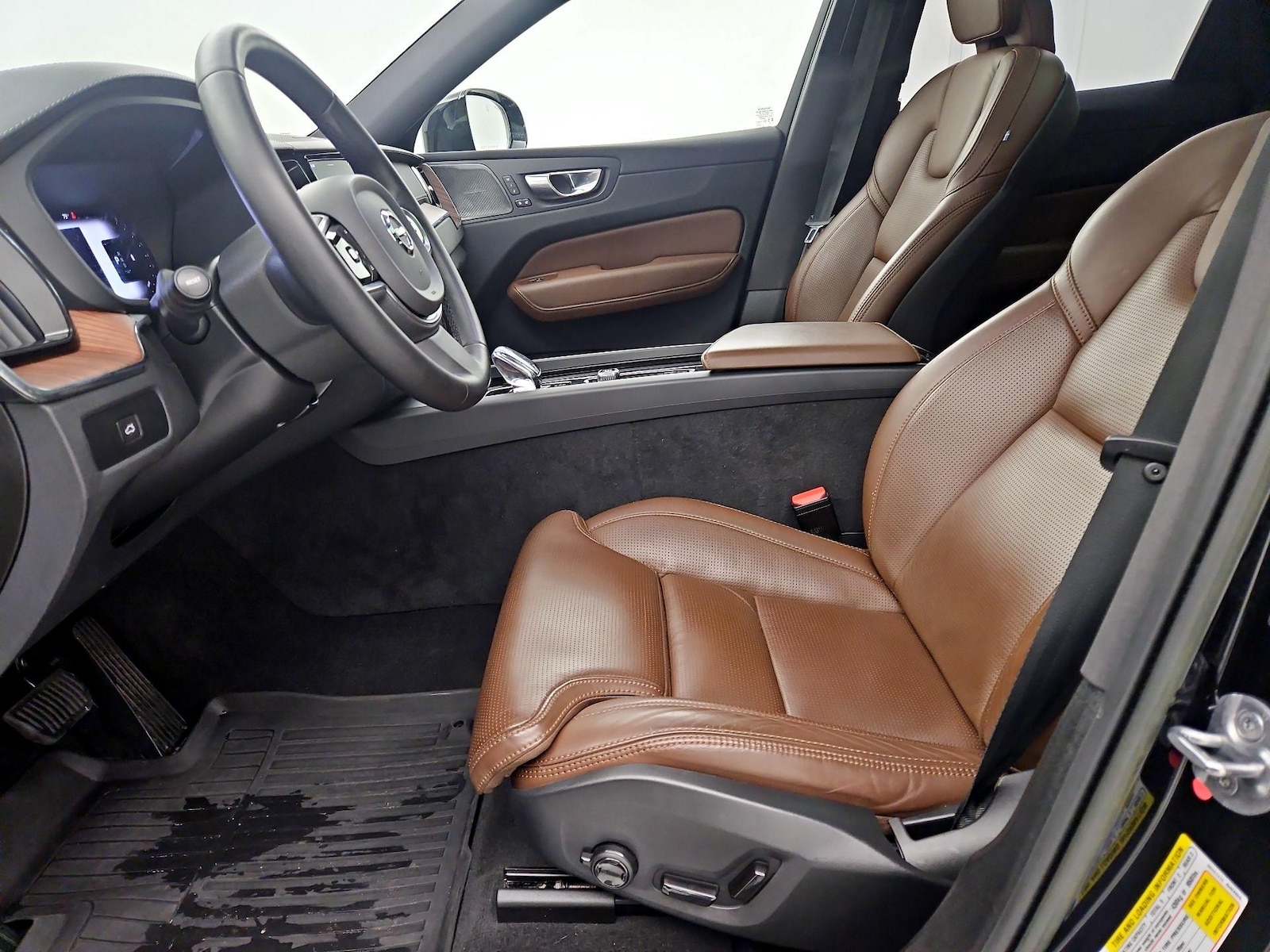 2023 Volvo XC60 Ultimate - Photo 12
