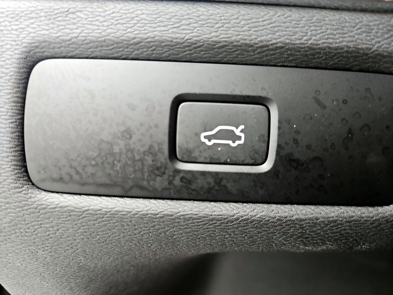 2023 Volvo XC60 Ultimate - Photo 14