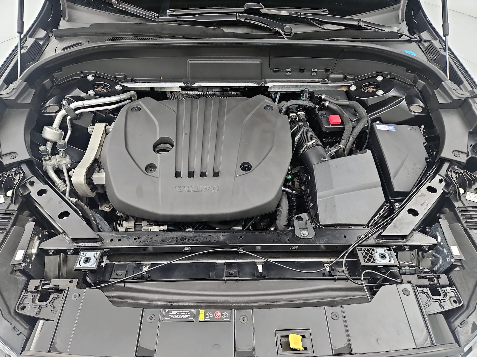 2023 Volvo XC60 Ultimate - Photo 23