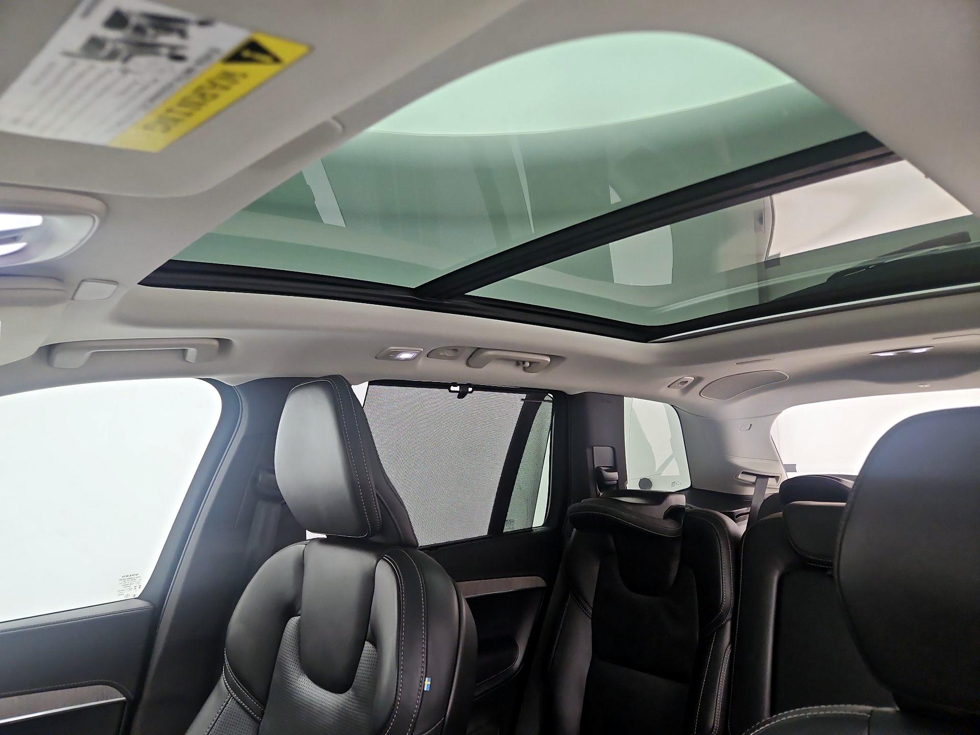 Thumbnail: 2024 Volvo XC90 - 20