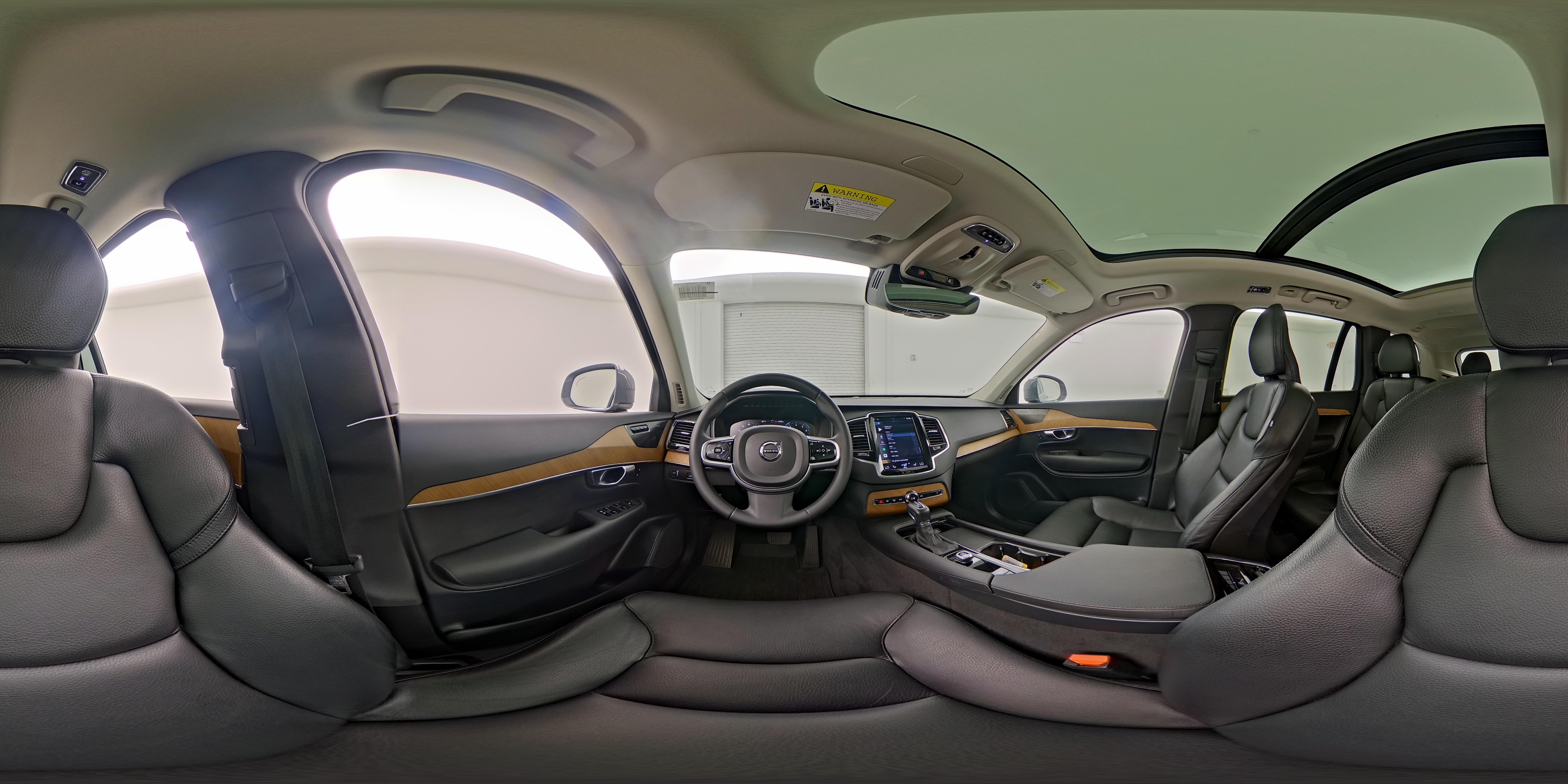 2022 Volvo XC90 Momentum - Photo 29