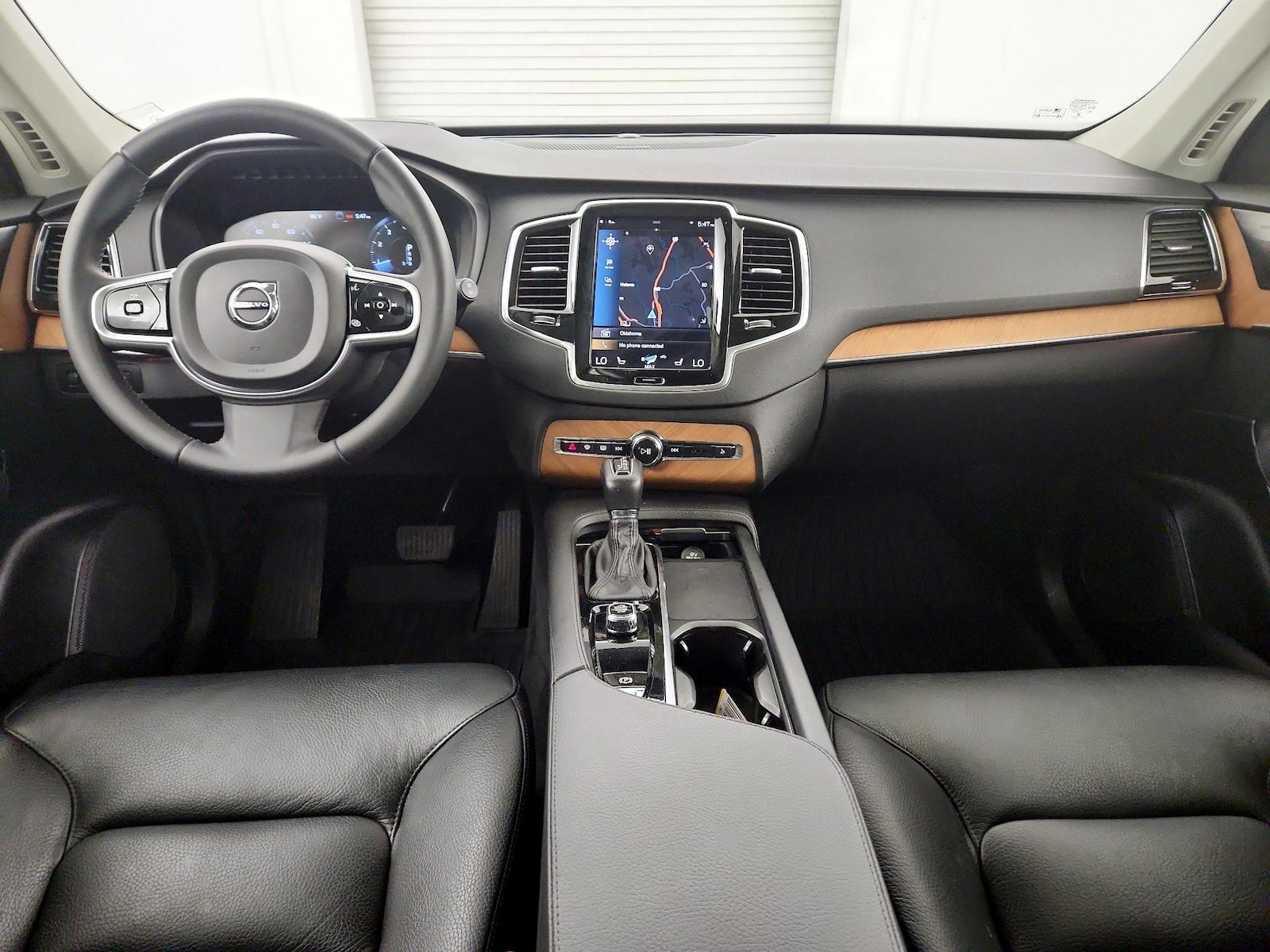 2022 Volvo XC90 Momentum - Photo 8