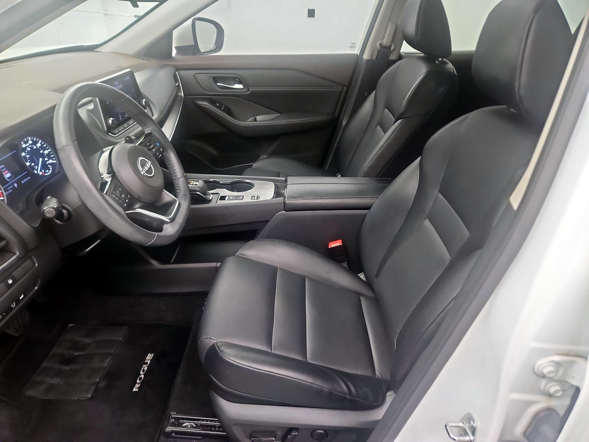 Thumbnail: 2023 Nissan Rogue - 9