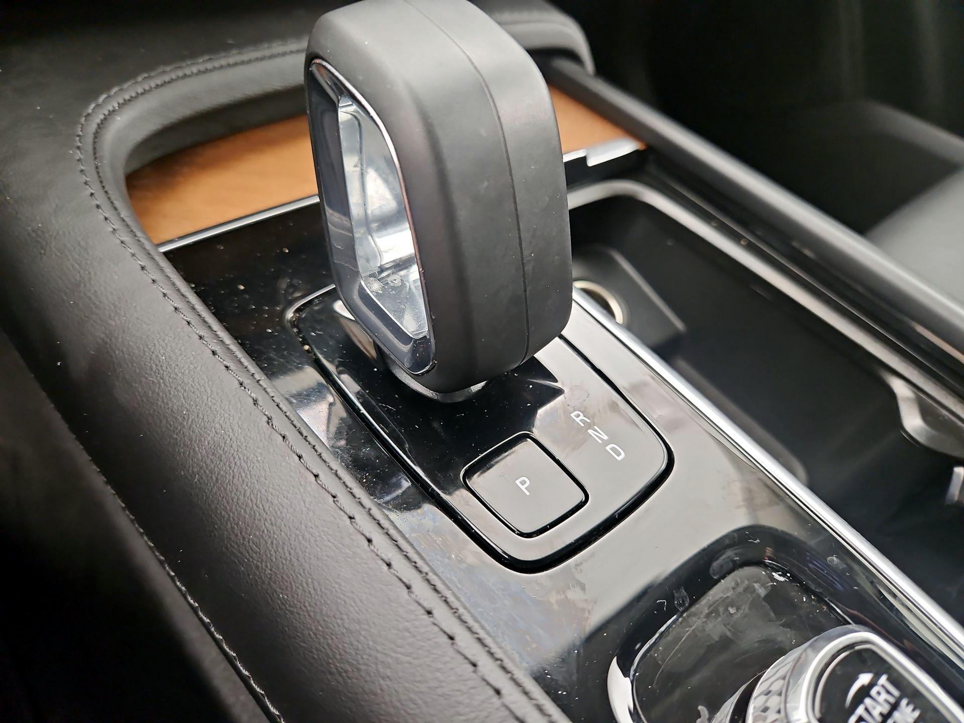 Thumbnail: 2024 Volvo XC90 - 18