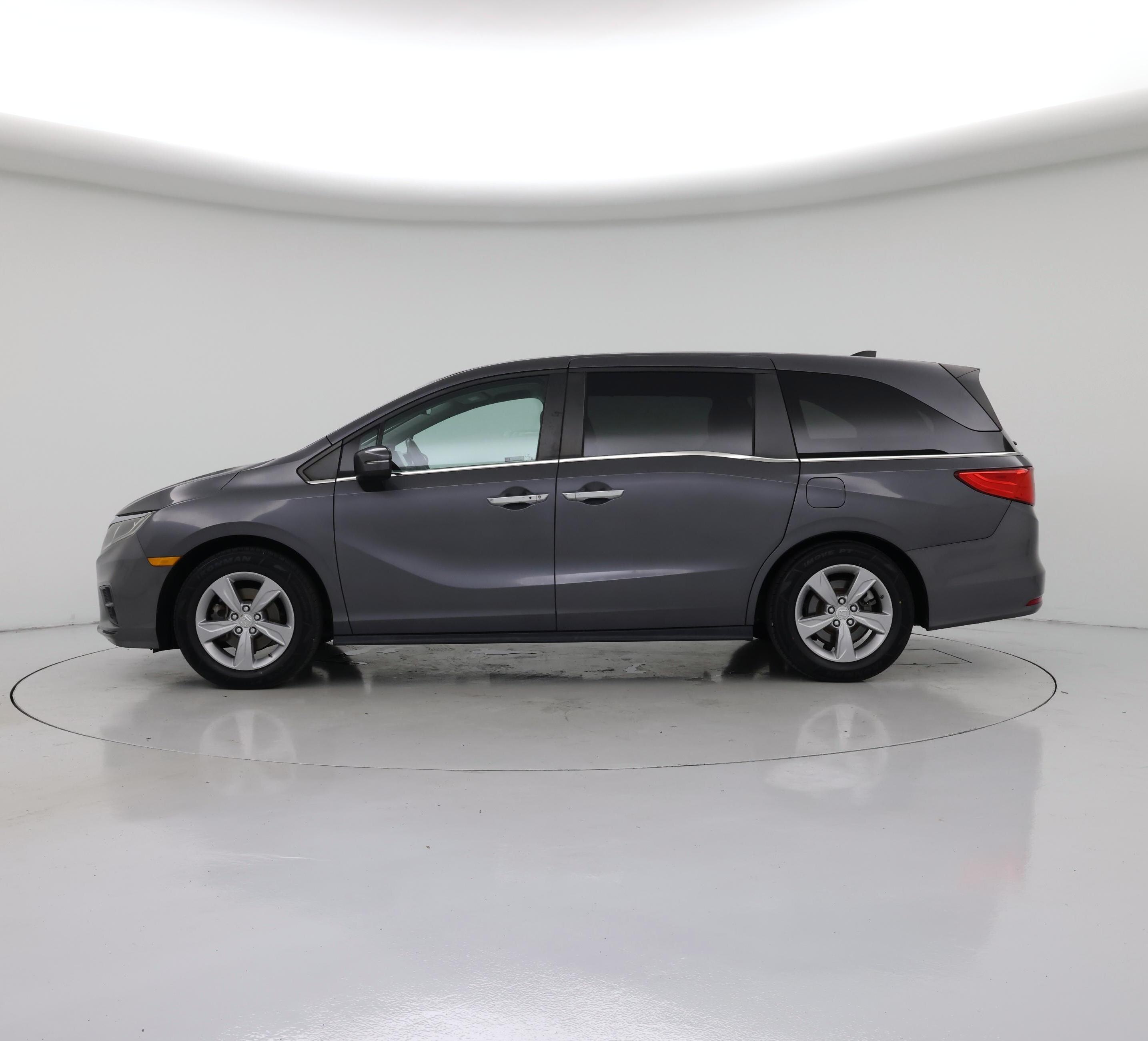Thumbnail: 2018 Honda Odyssey - 3