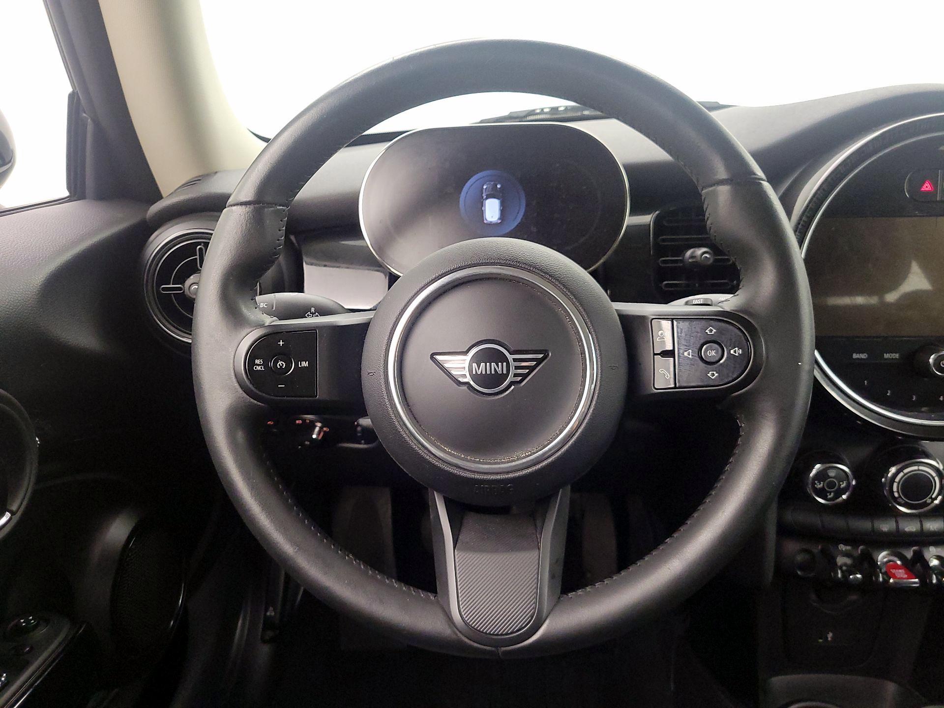 Thumbnail: 2022 MINI Cooper Hardtop - 10