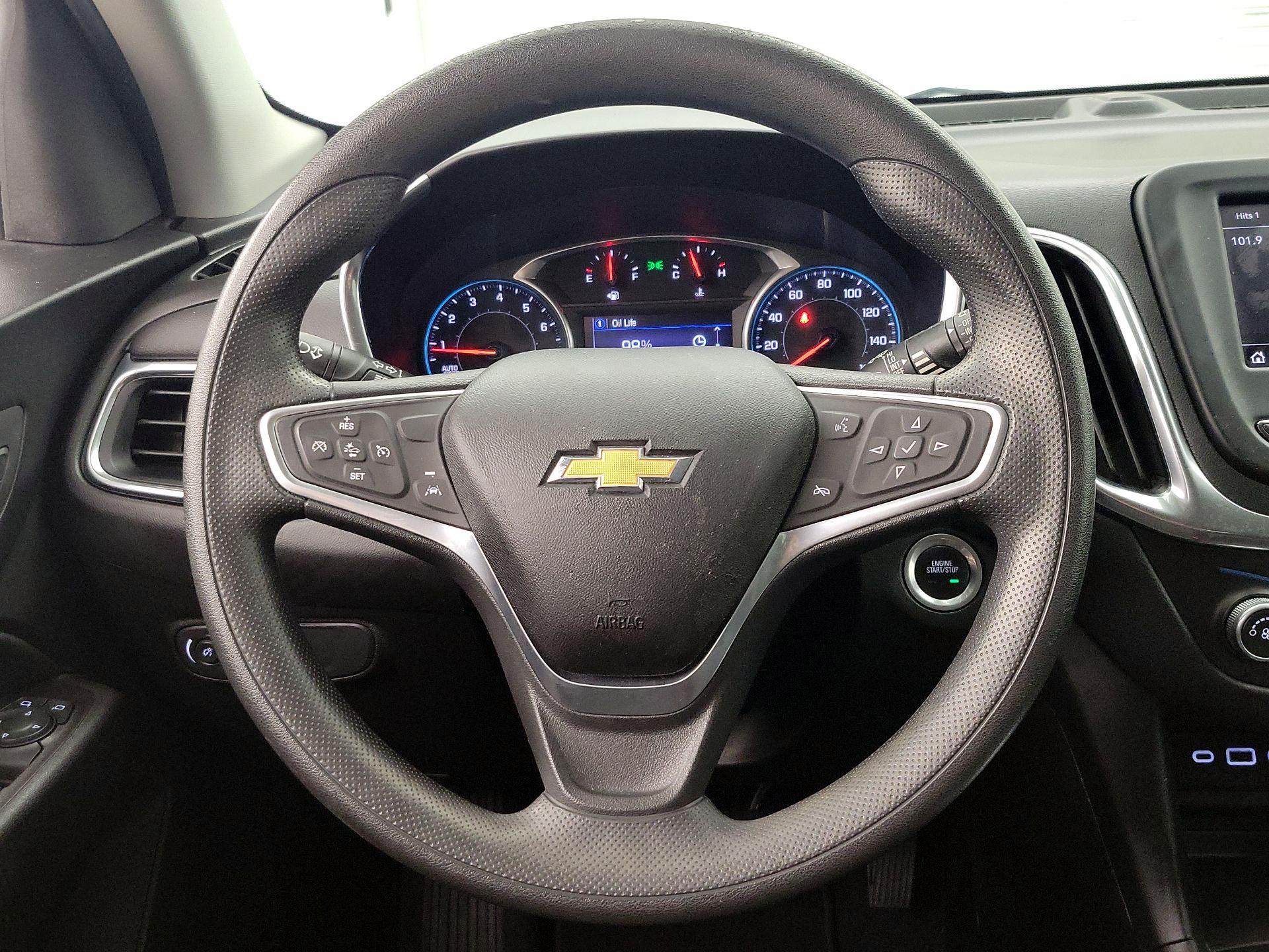 Thumbnail: 2022 Chevrolet Equinox - 10