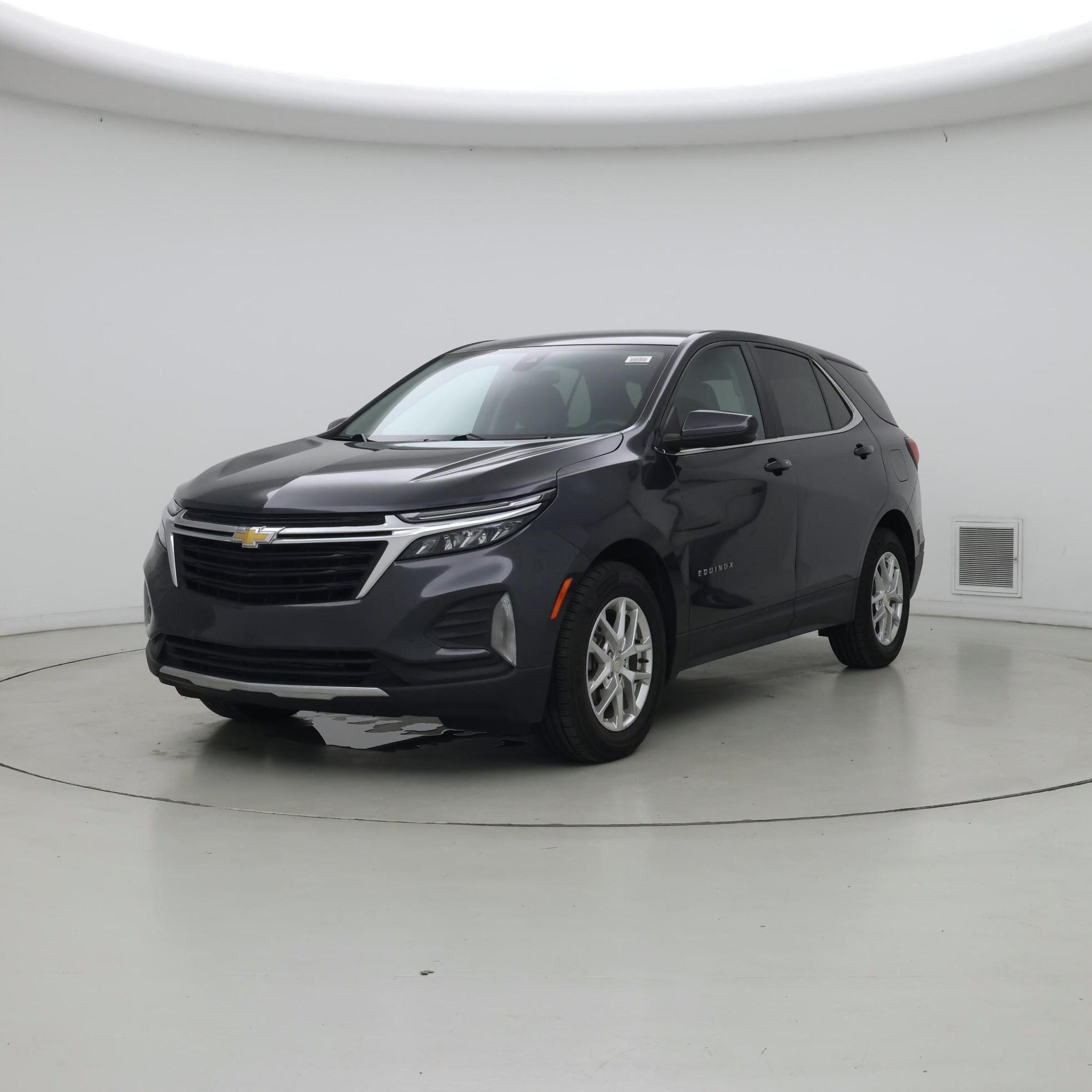 Thumbnail: 2022 Chevrolet Equinox - 4