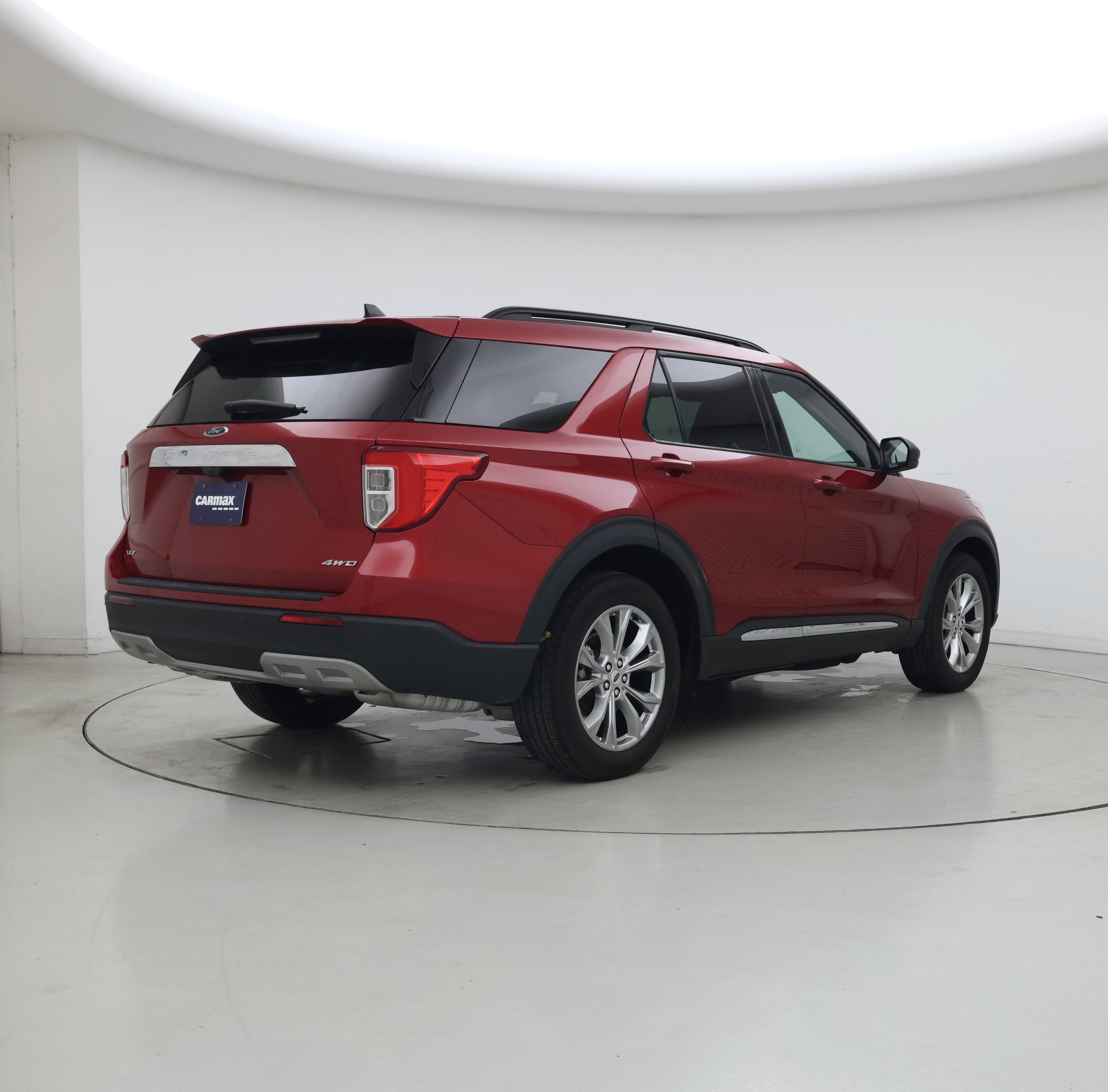 Thumbnail: 2024 Ford Explorer - 8