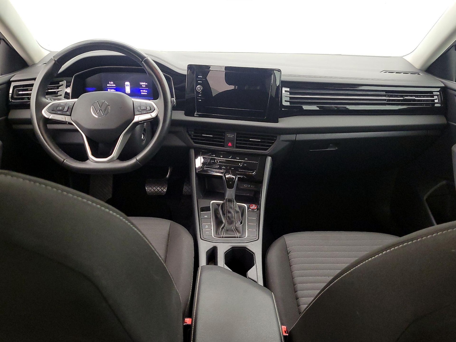 2025 Volkswagen Jetta S - Photo 10