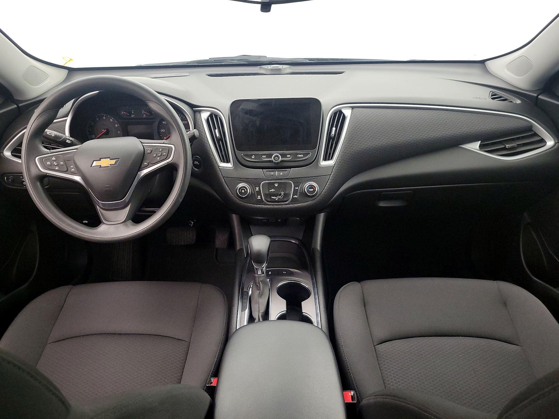 Thumbnail: 2022 Chevrolet Malibu - 9