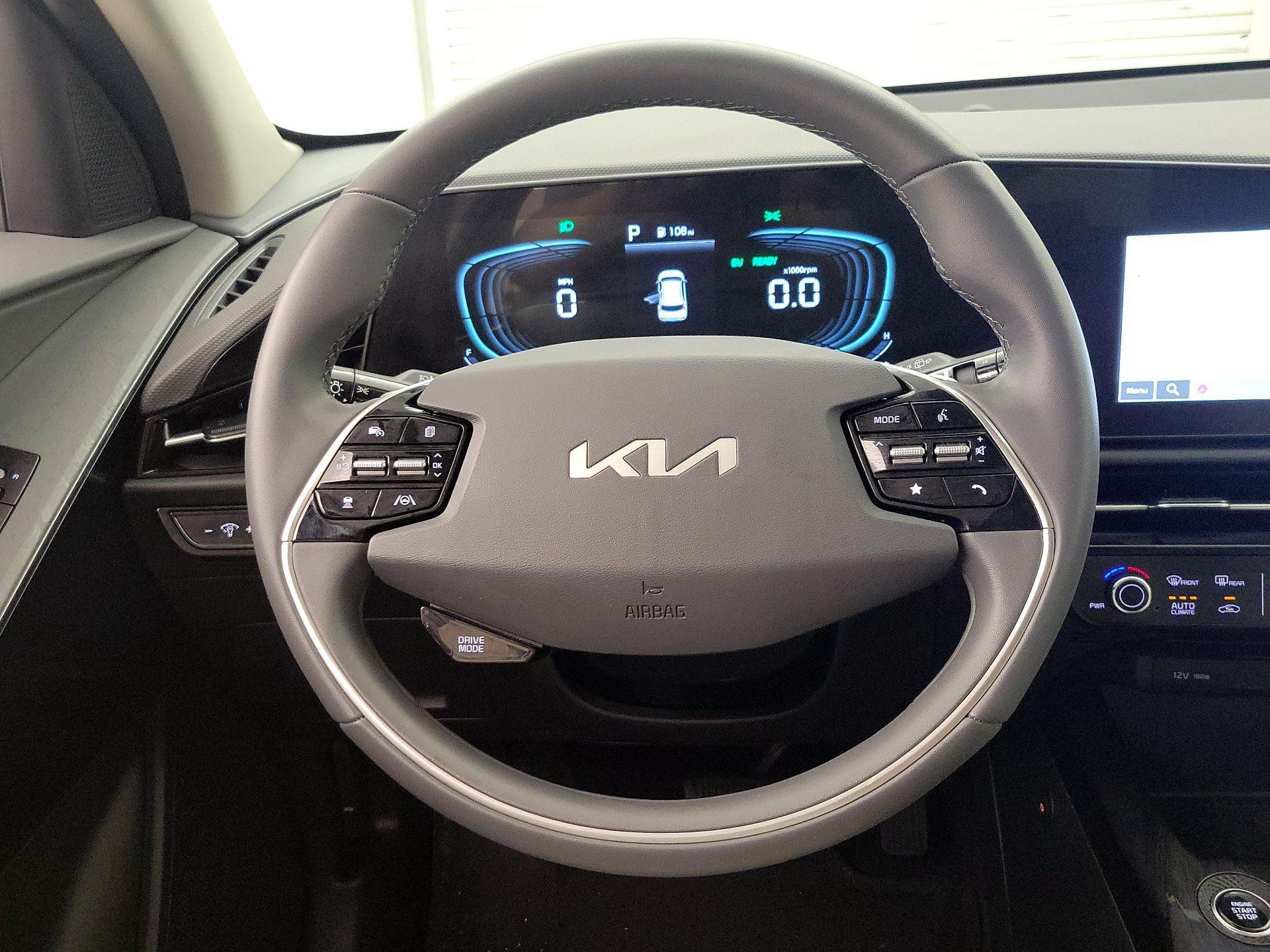 Thumbnail: 2025 Kia Niro - 10