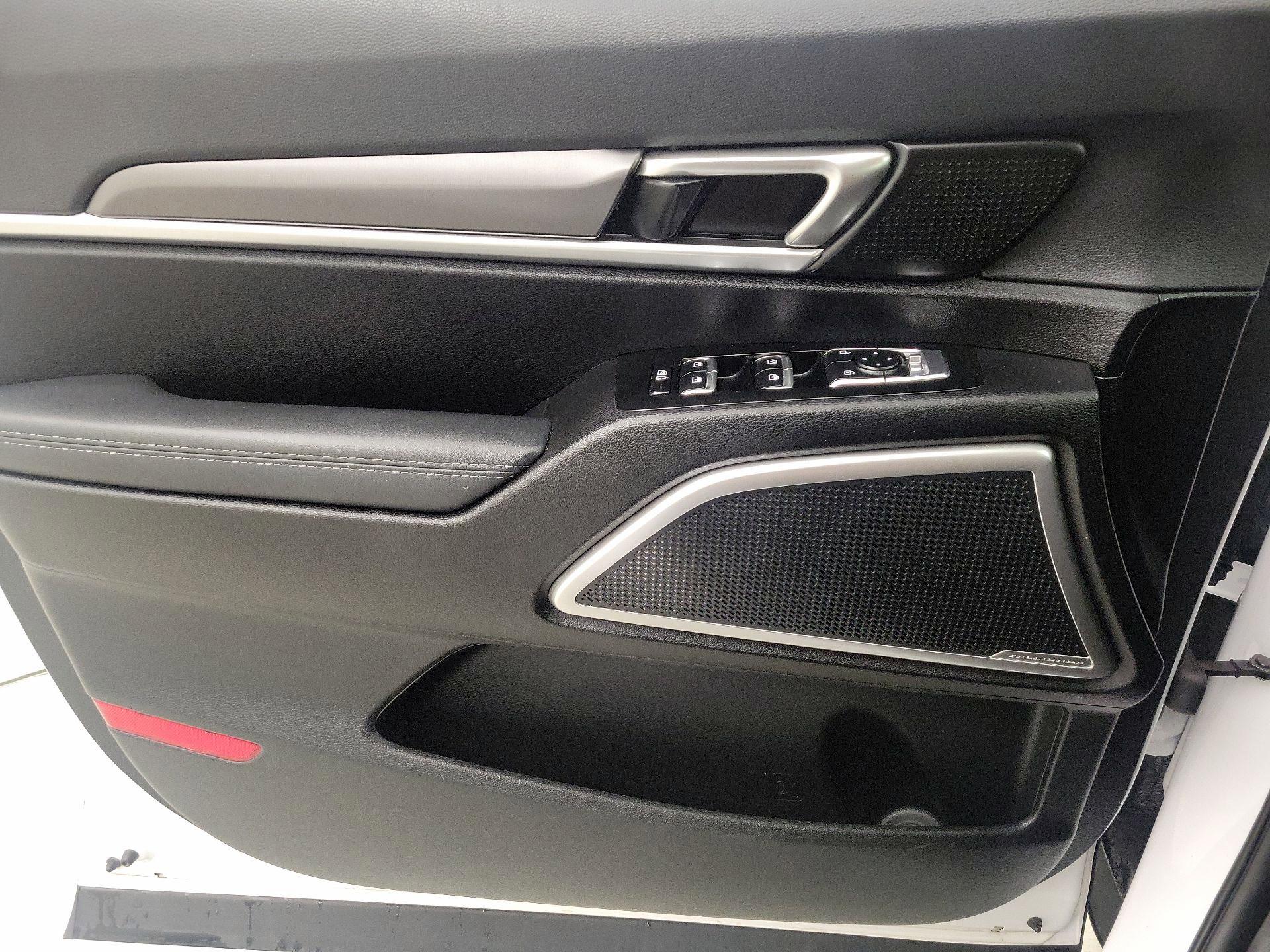 Thumbnail: 2023 Kia Telluride - 12