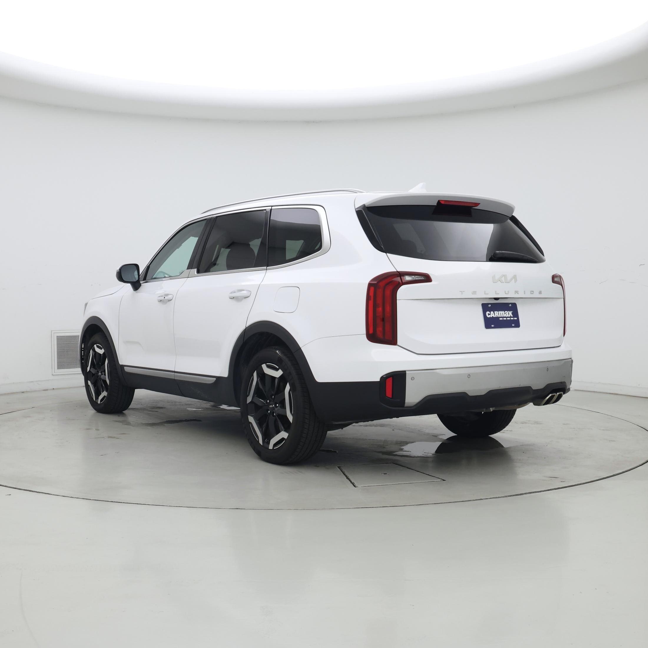 Thumbnail: 2023 Kia Telluride - 2