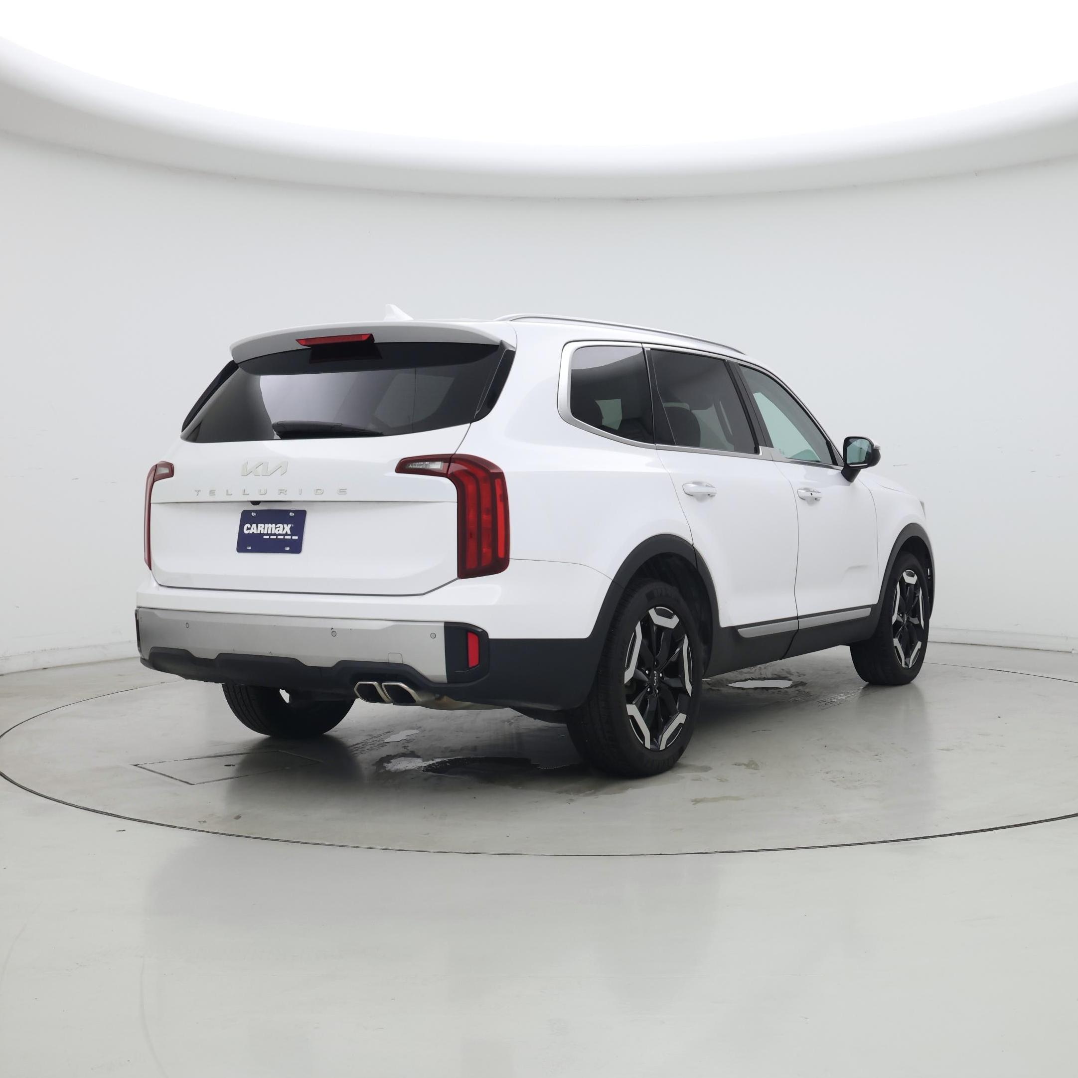 Thumbnail: 2023 Kia Telluride - 8