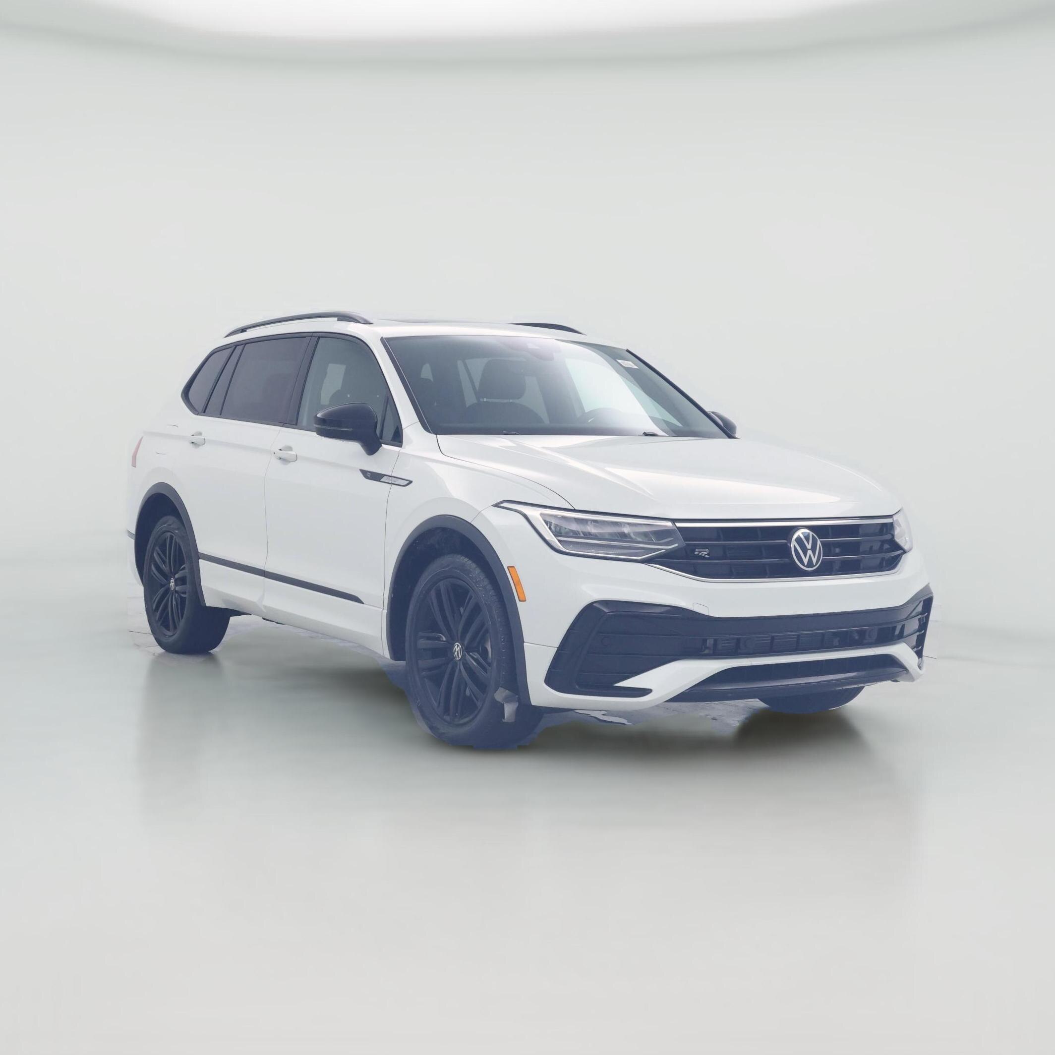 Thumbnail: 2022 Volkswagen Tiguan - 1