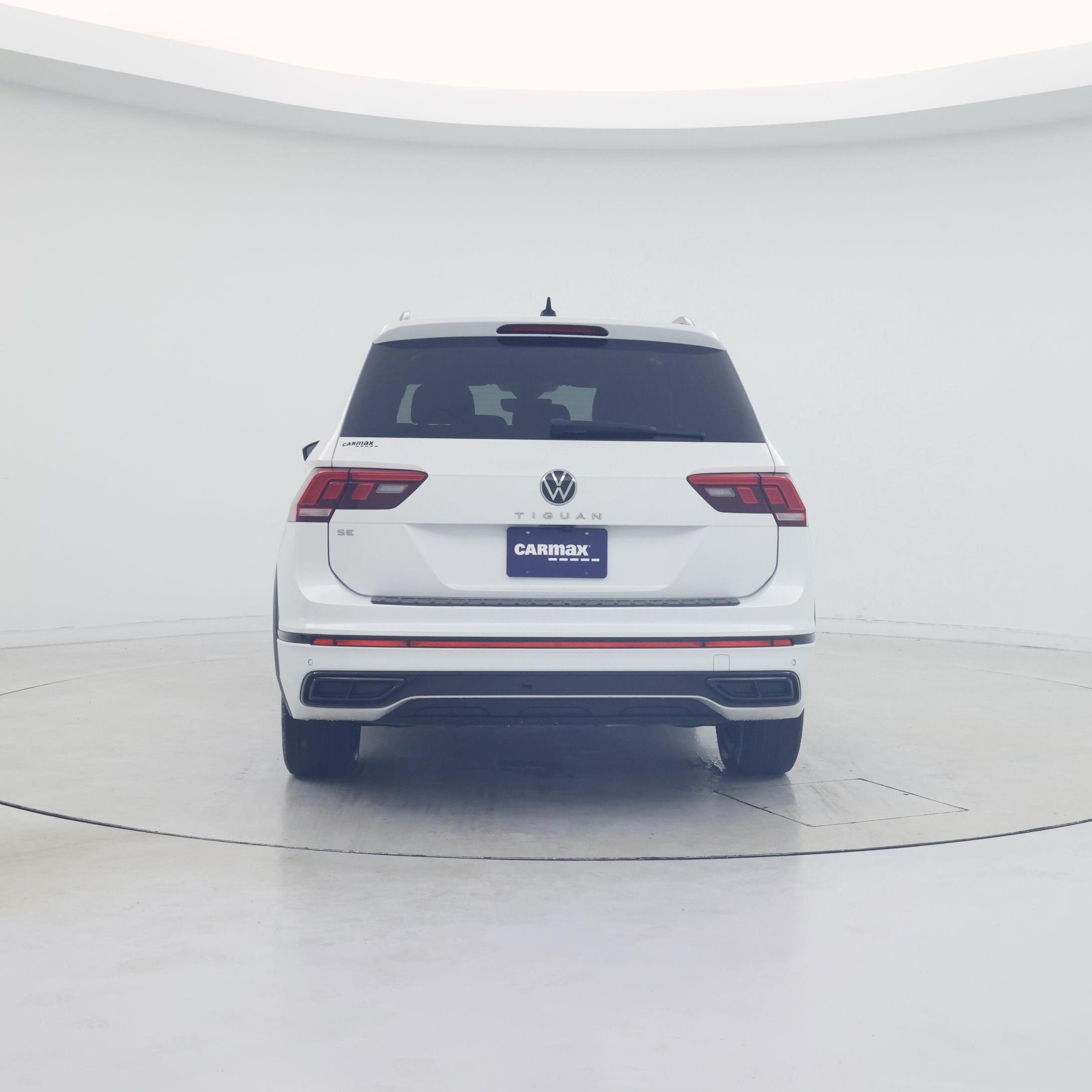 Thumbnail: 2022 Volkswagen Tiguan - 6