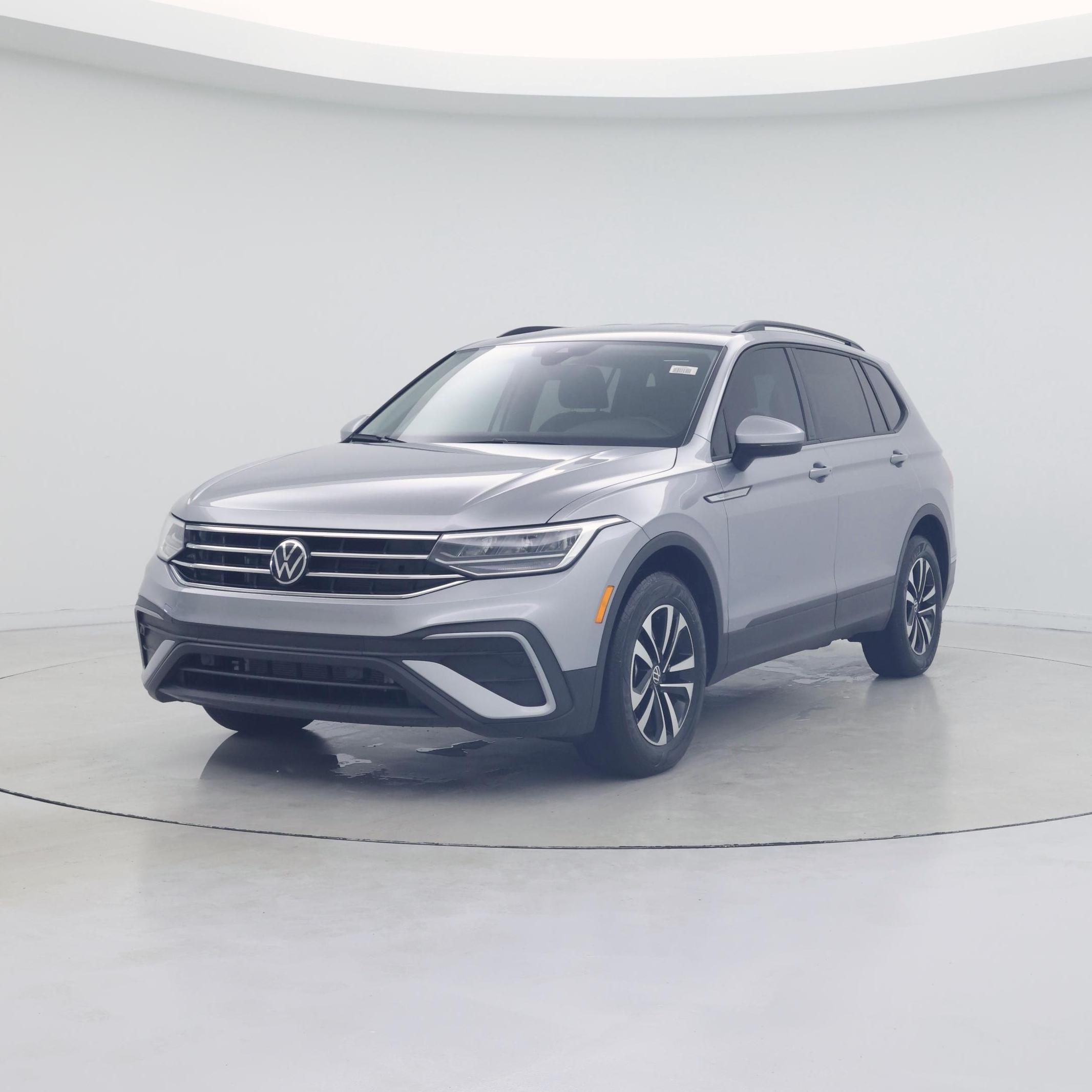 Thumbnail: 2024 Volkswagen Tiguan - 4