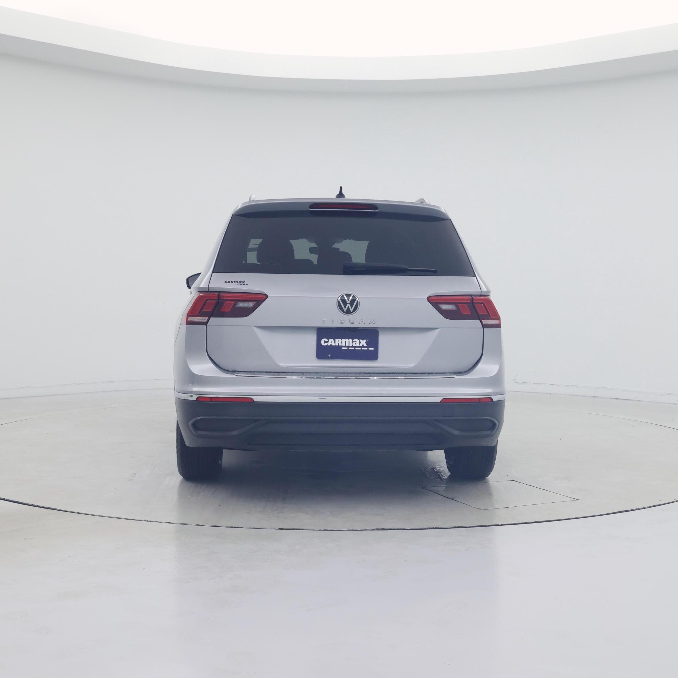 Thumbnail: 2024 Volkswagen Tiguan - 6