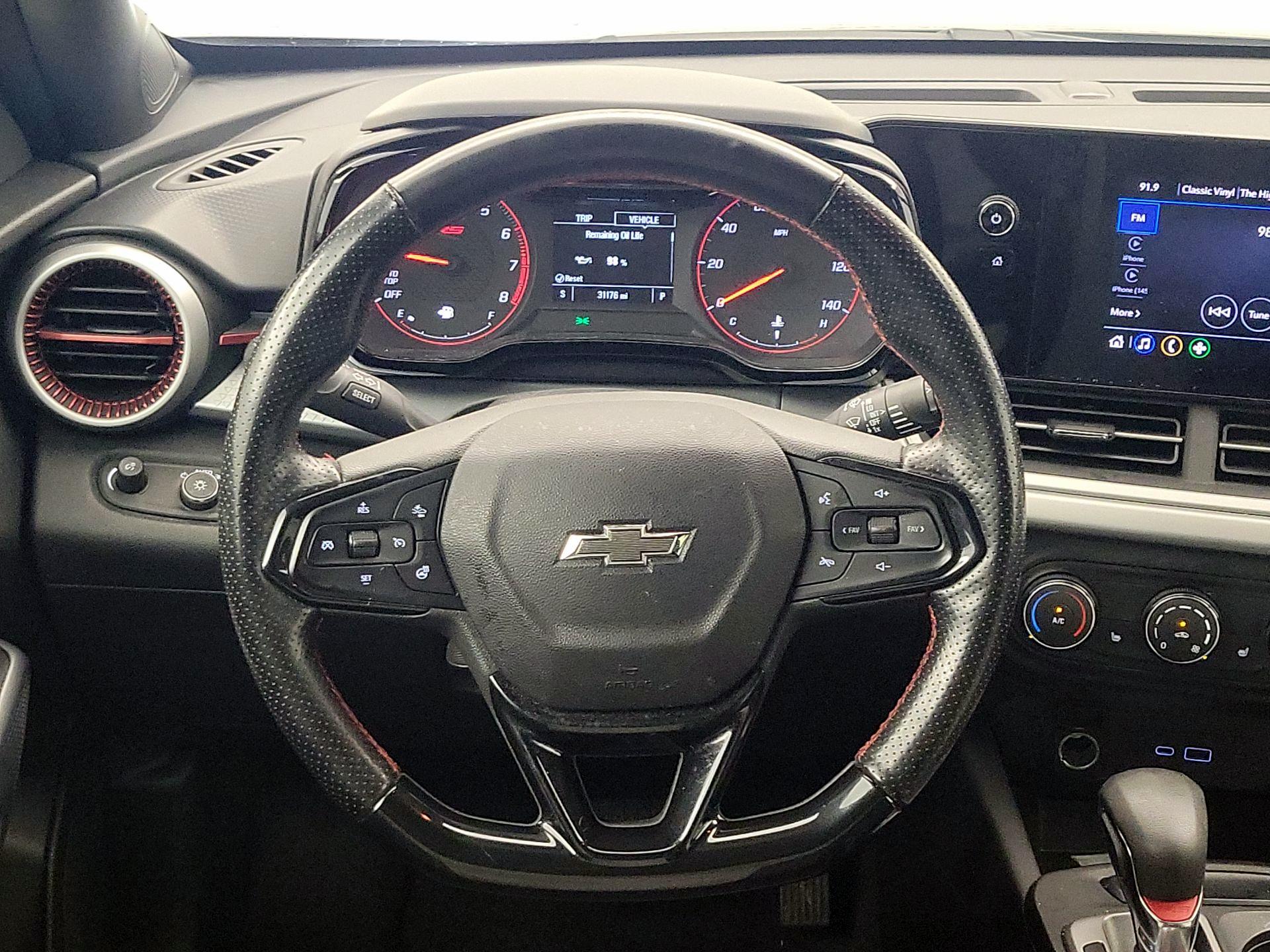 Thumbnail: 2024 Chevrolet Trax - 10