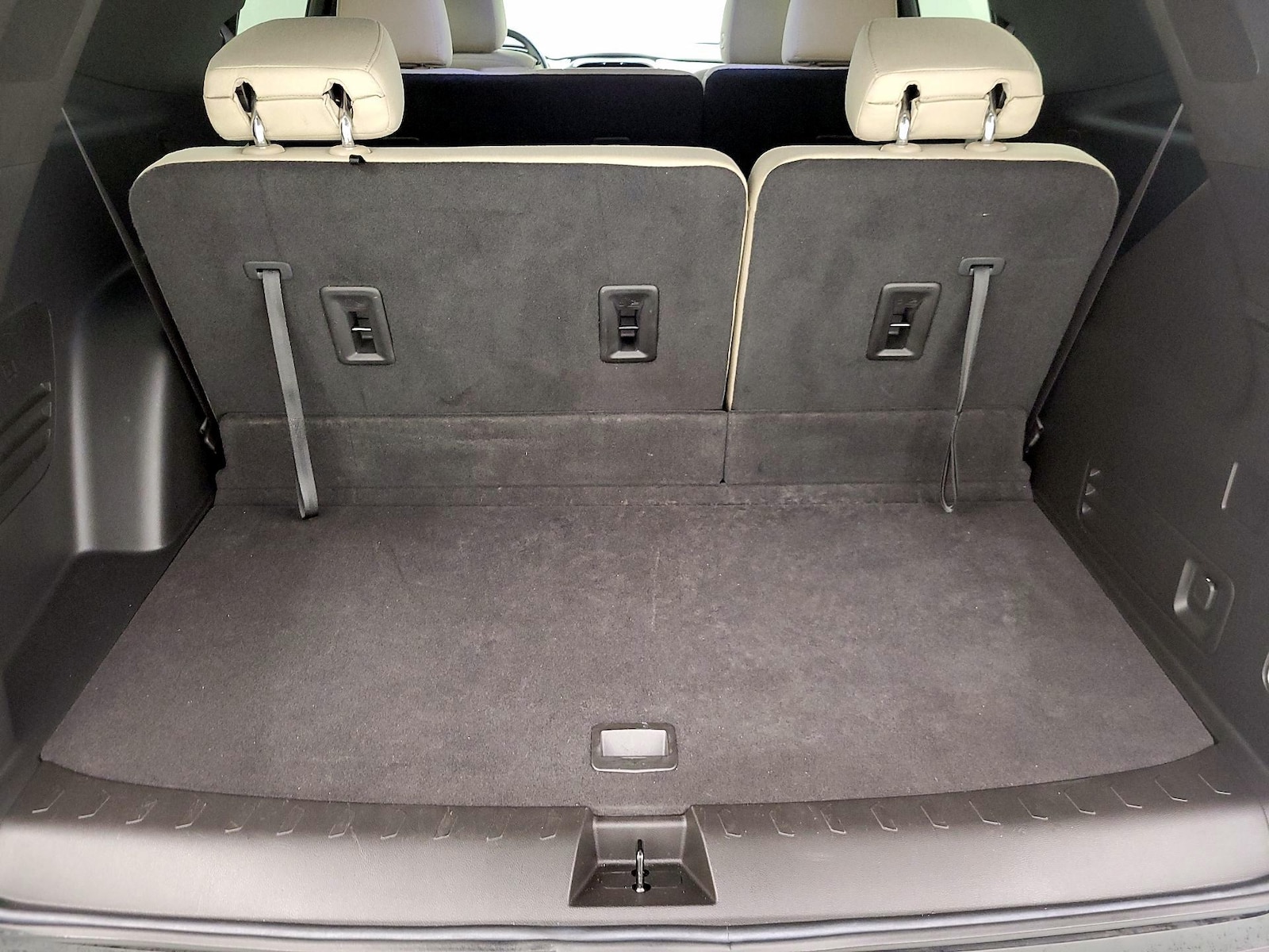 2023 Chevrolet Traverse LS - Photo 22