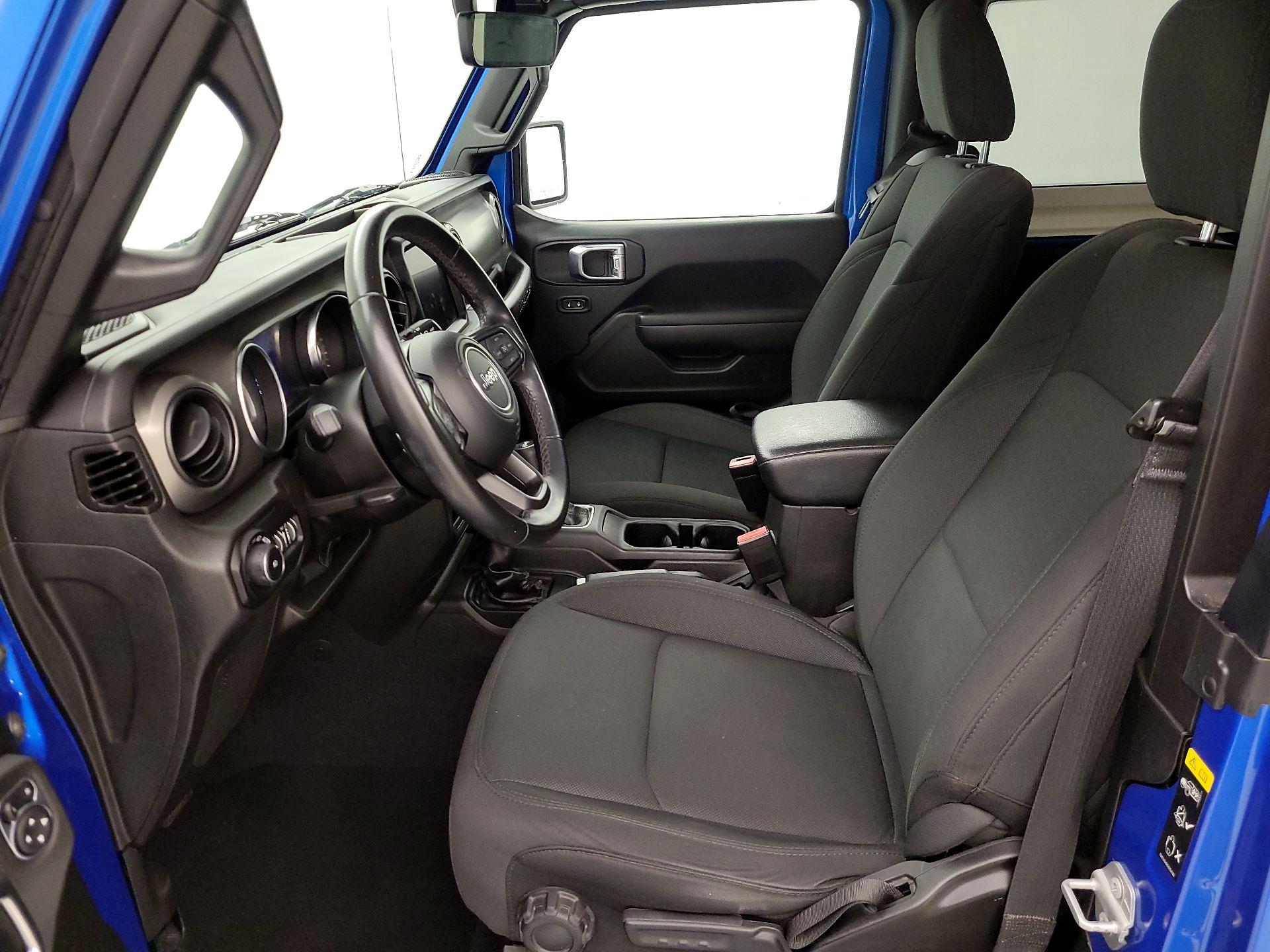 Thumbnail: 2022 Jeep Wrangler - 11