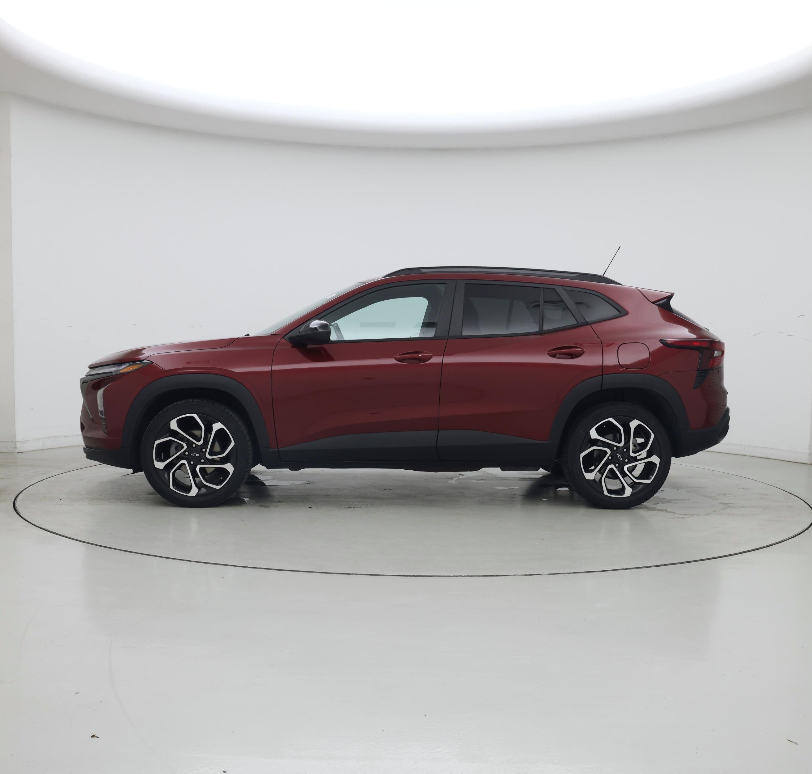 Thumbnail: 2024 Chevrolet Trax - 3