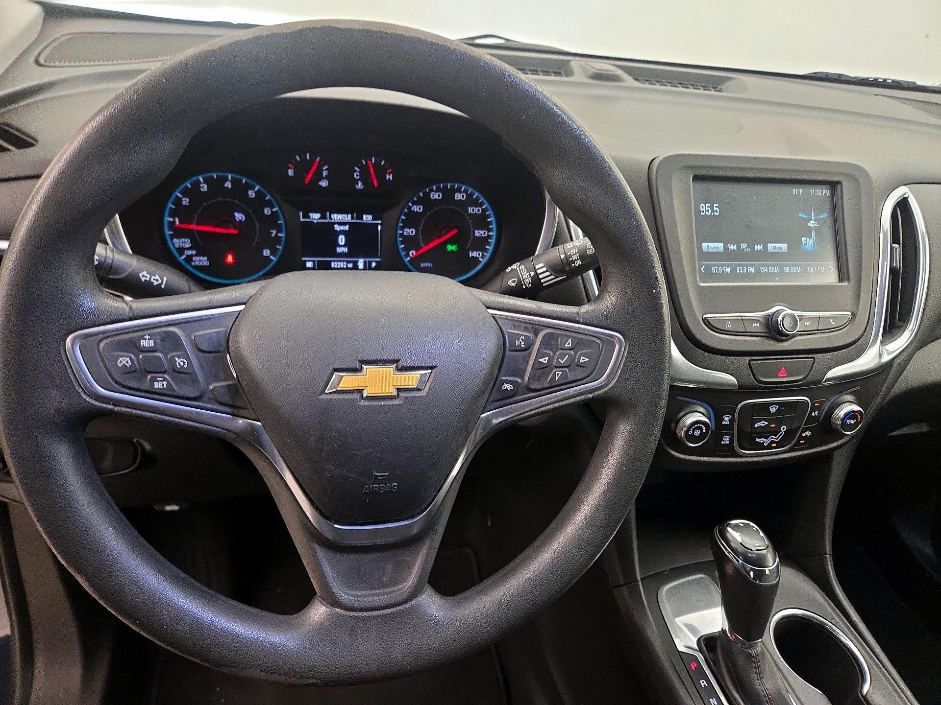 Thumbnail: 2018 Chevrolet Equinox - 10