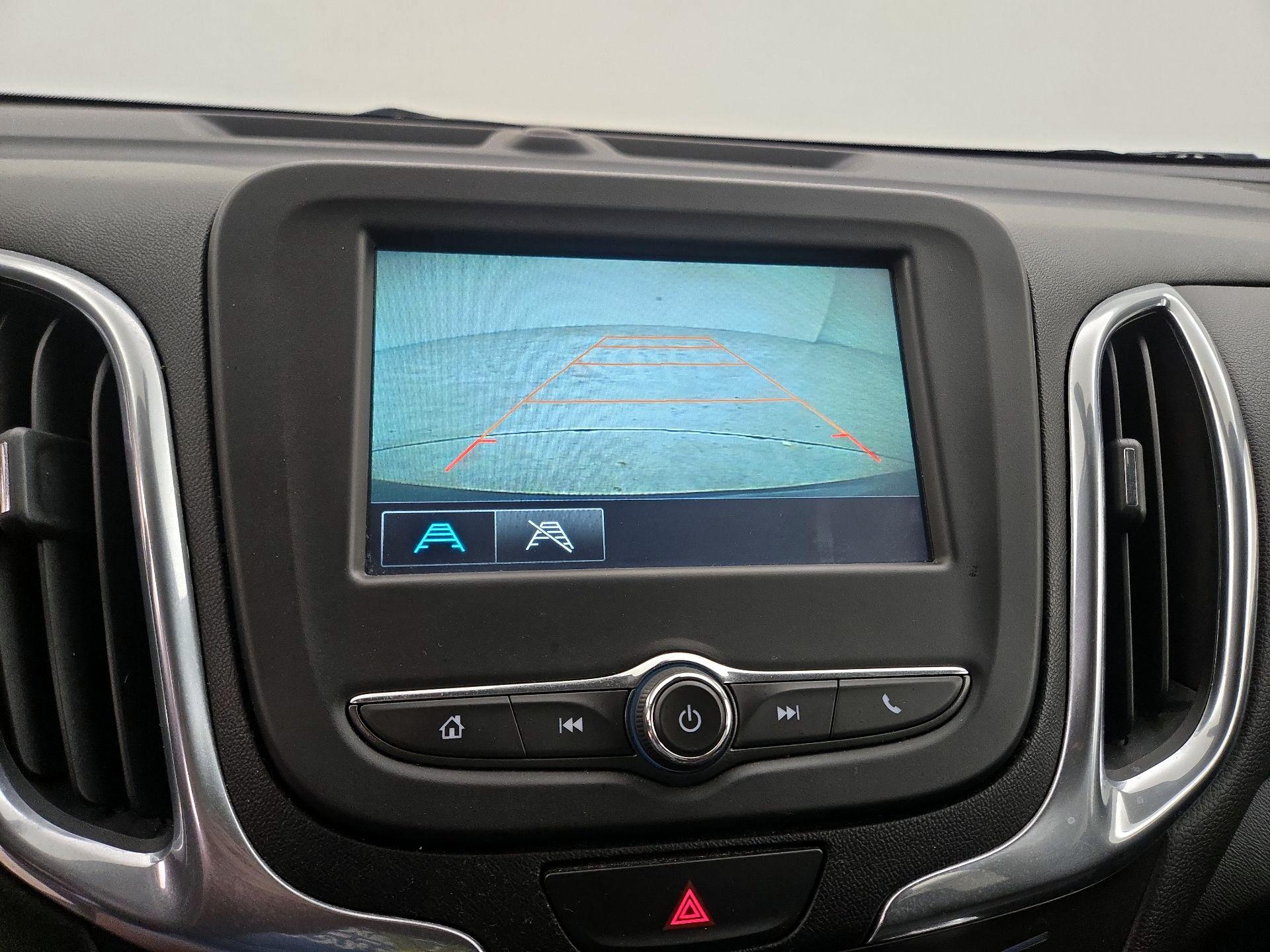 Thumbnail: 2018 Chevrolet Equinox - 14