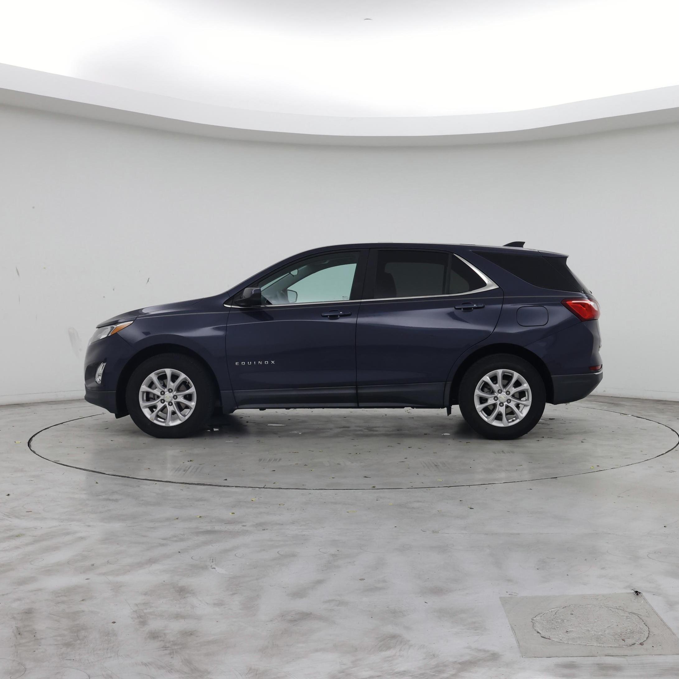 Thumbnail: 2018 Chevrolet Equinox - 3
