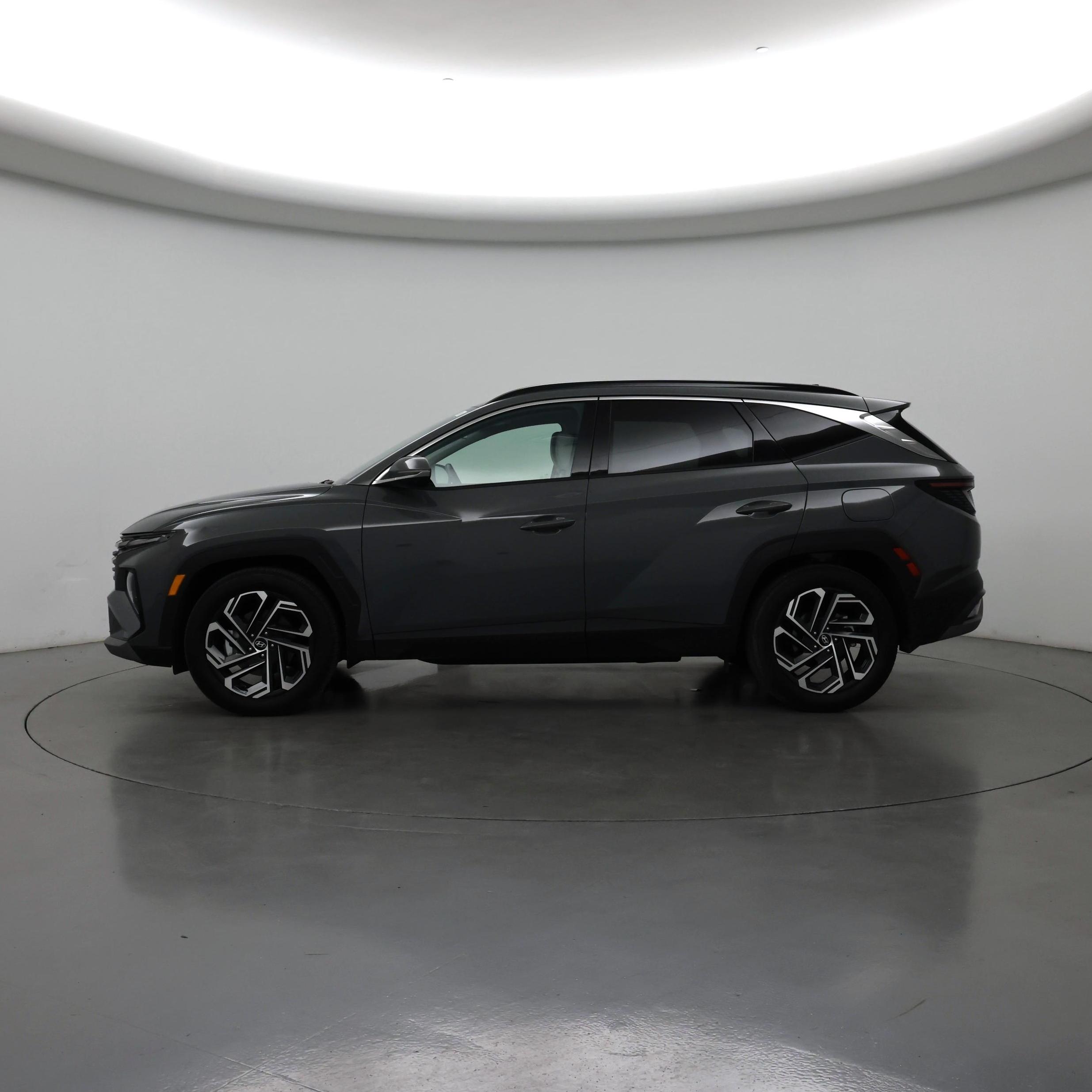 Thumbnail: 2026 Hyundai Tucson - 3