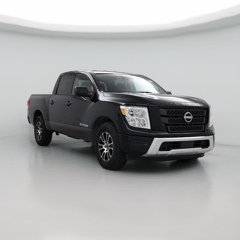 2023 Nissan Titan SV