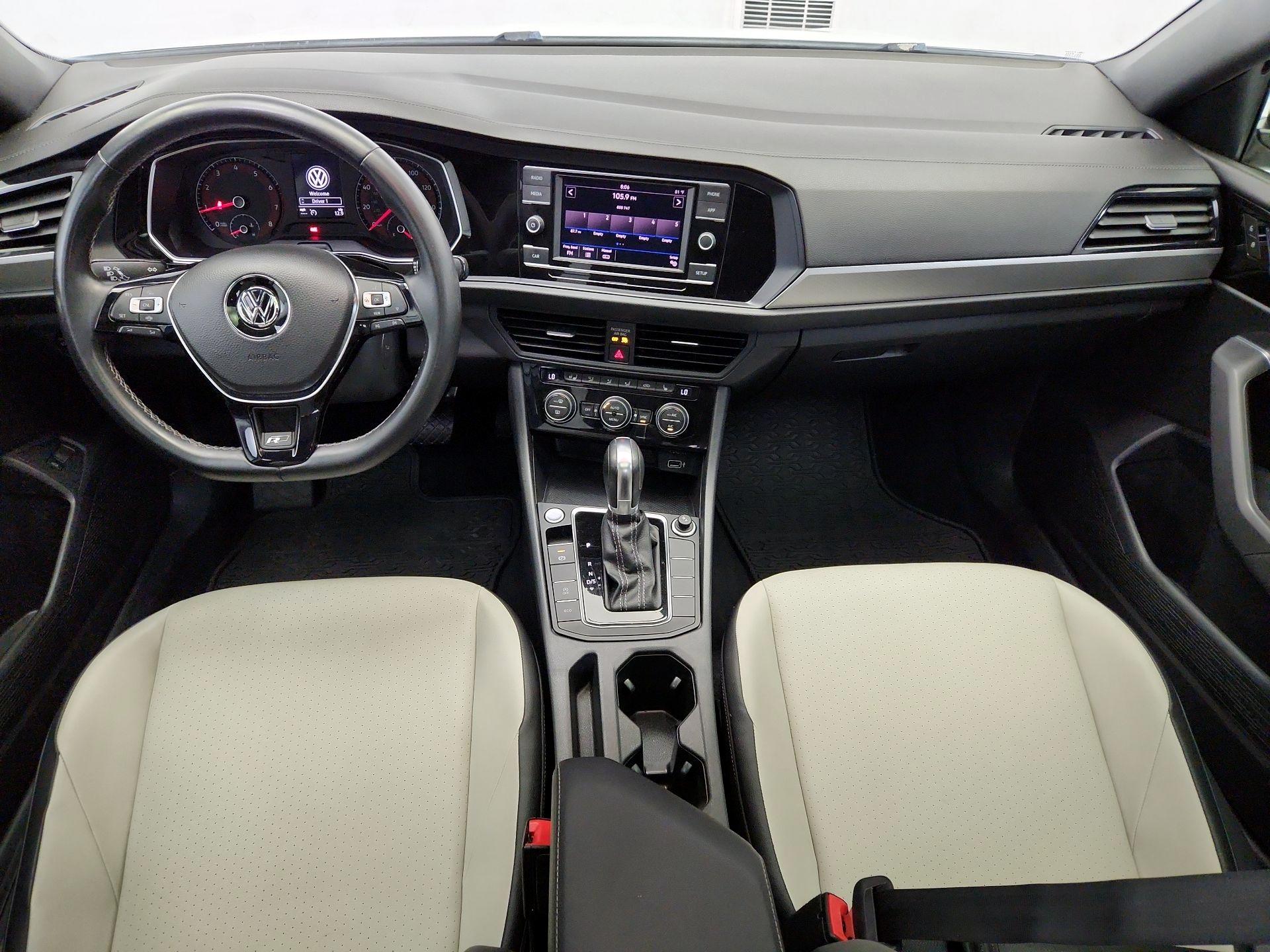 Thumbnail: 2019 Volkswagen Jetta - 9